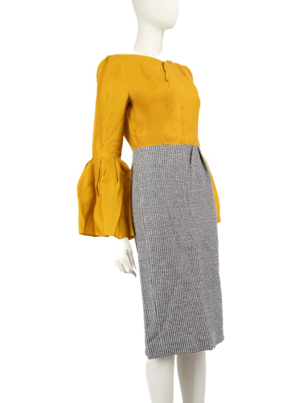CONDITION is Very good. Minimal wear to dress is evident. Loose stitching on the left shoulder on this used Roksanda designer resale item.
 
 Details
 Multicolour- yellow, grey
 Synthetic
 Dress
 Midi
 Long pleated sleeves
 Back zip fastening
 
 
