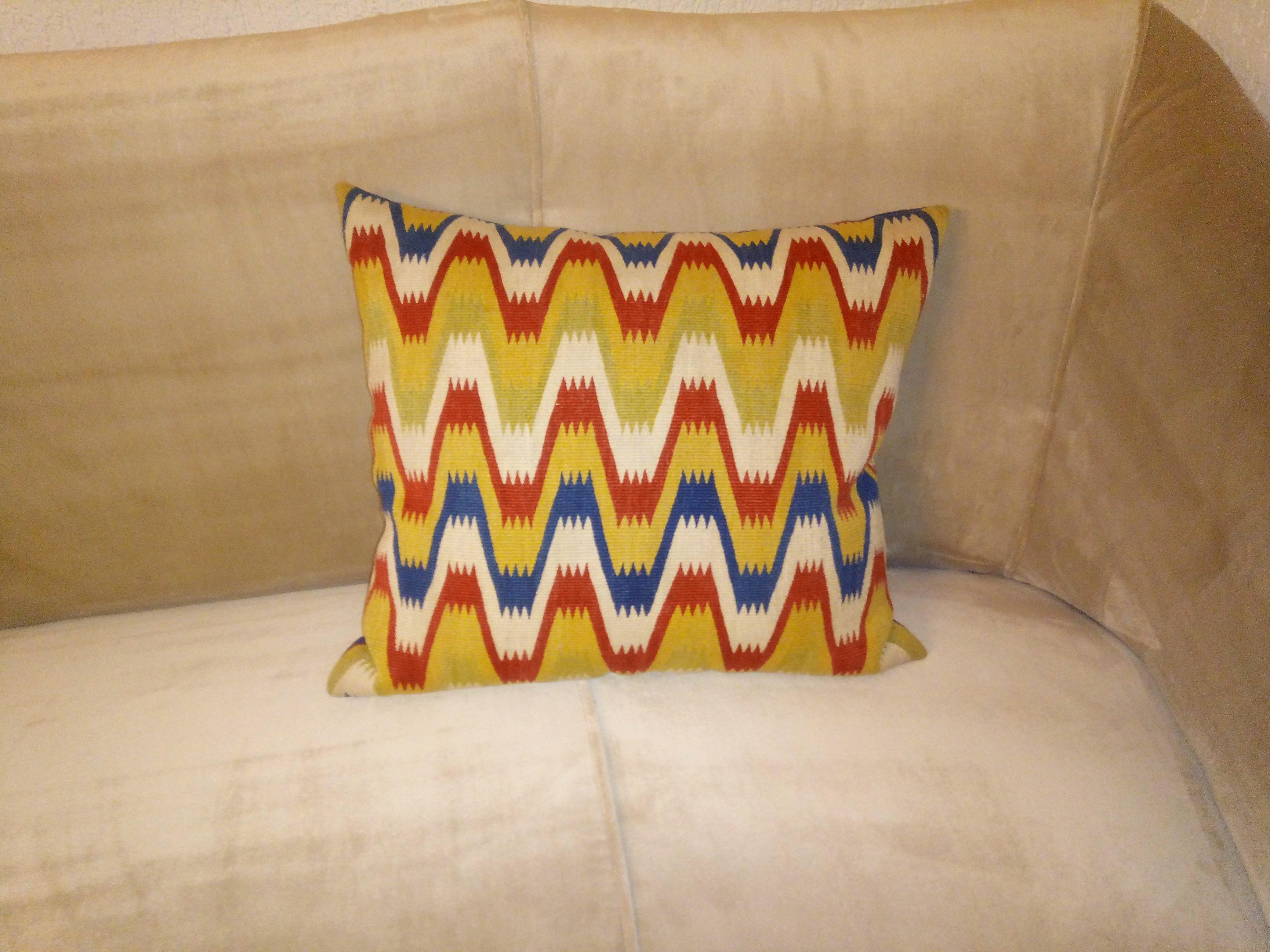 Oreiller, coussin, coussin de canapé CIRCA par Selma Giöbel, Suède, vers 1900 en vente 2