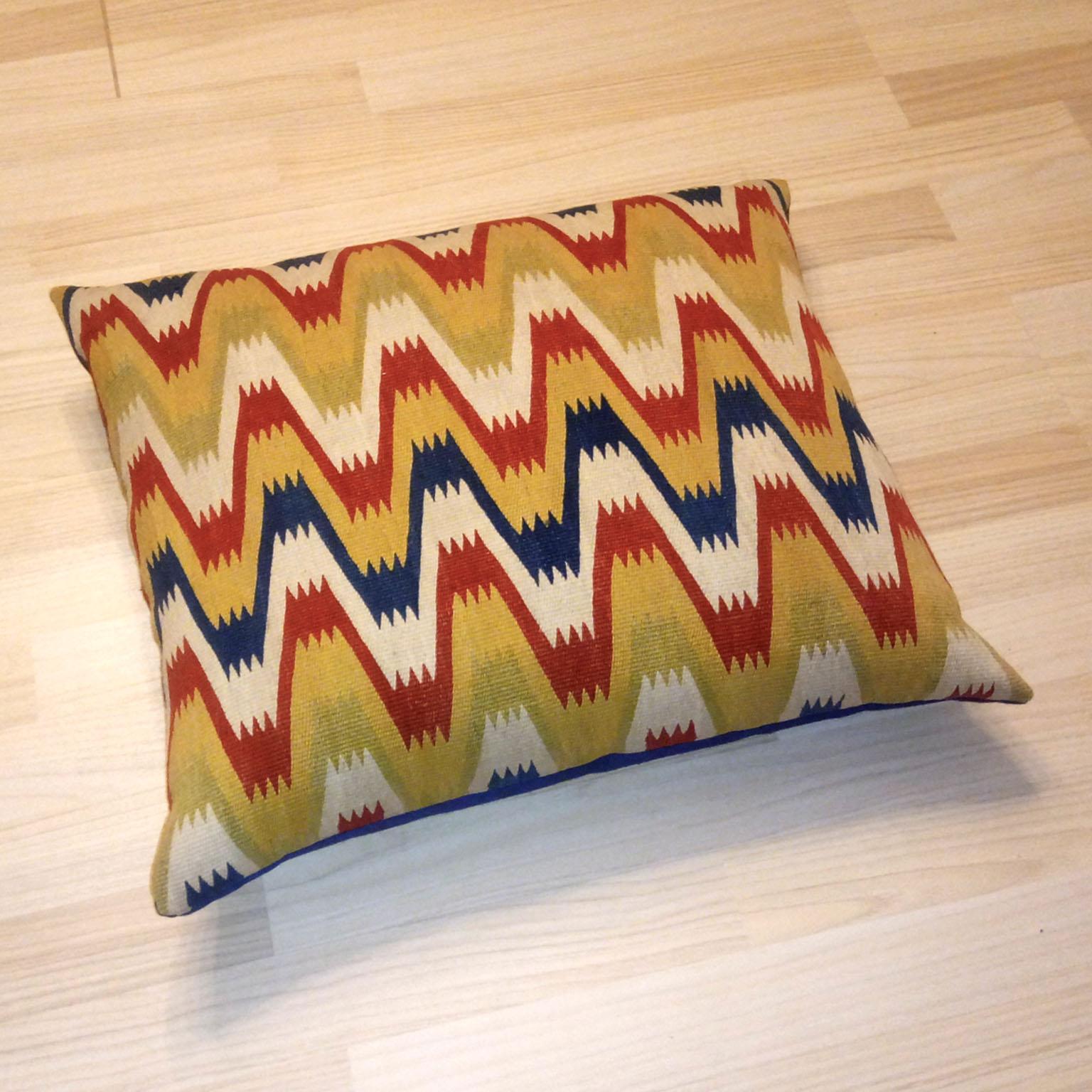 Oreiller, coussin, coussin de canapé CIRCA par Selma Giöbel, Suède, vers 1900 Bon état - En vente à Bochum, NRW