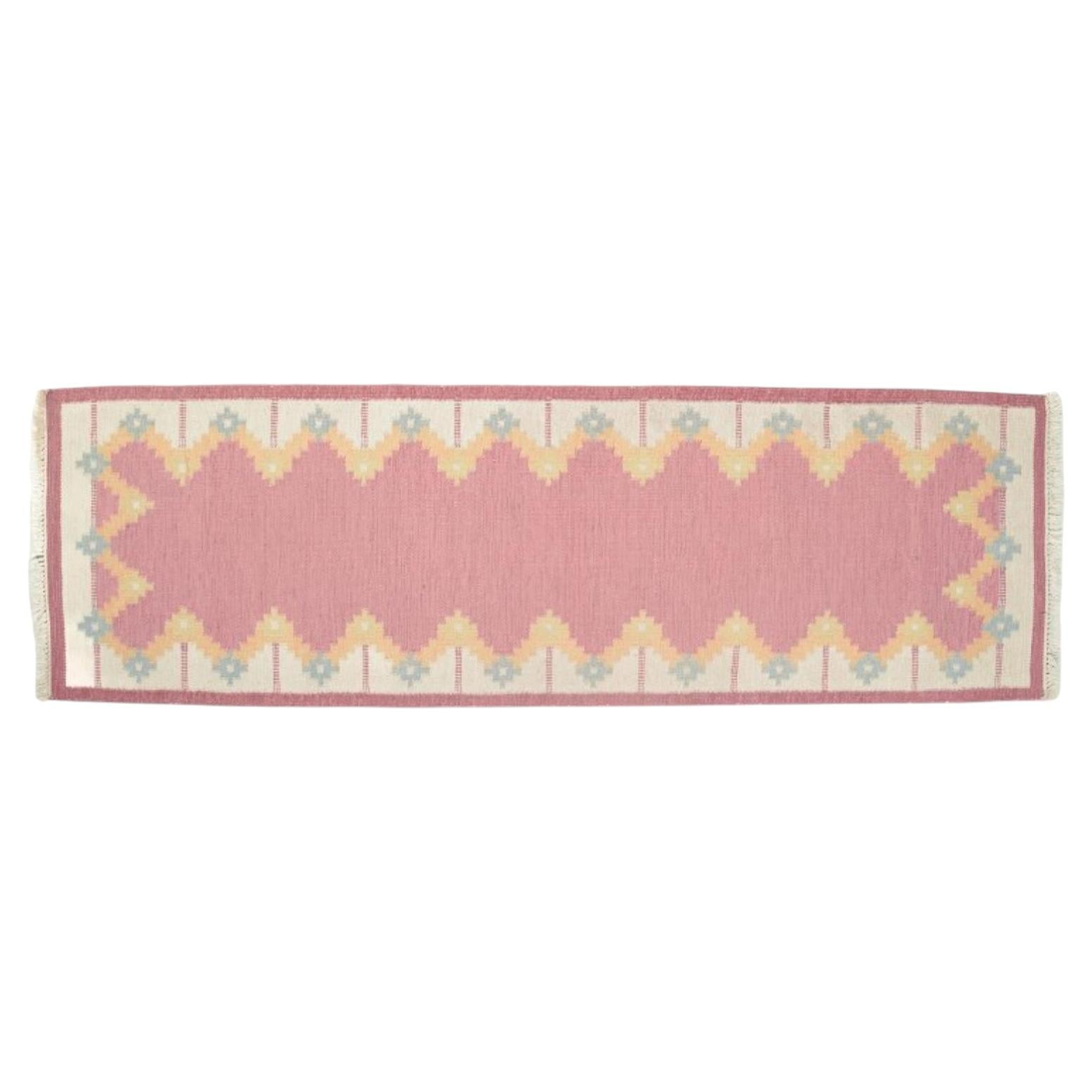 Rölakan runner in wool with geometric pattern. Sweden, 1960s