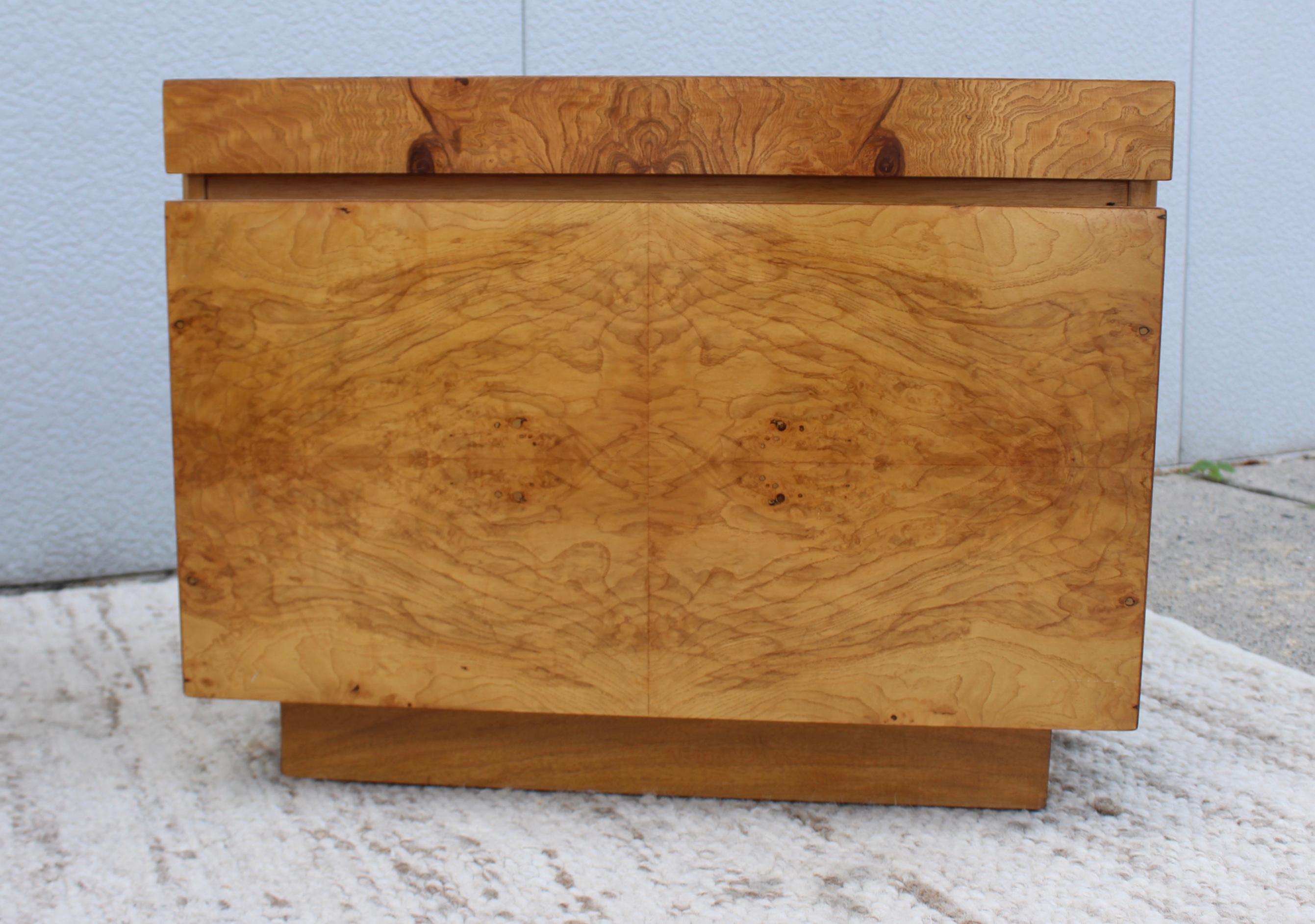 Roland Carter for Lane Mid-Century Modern Burlwood Night Stands 5