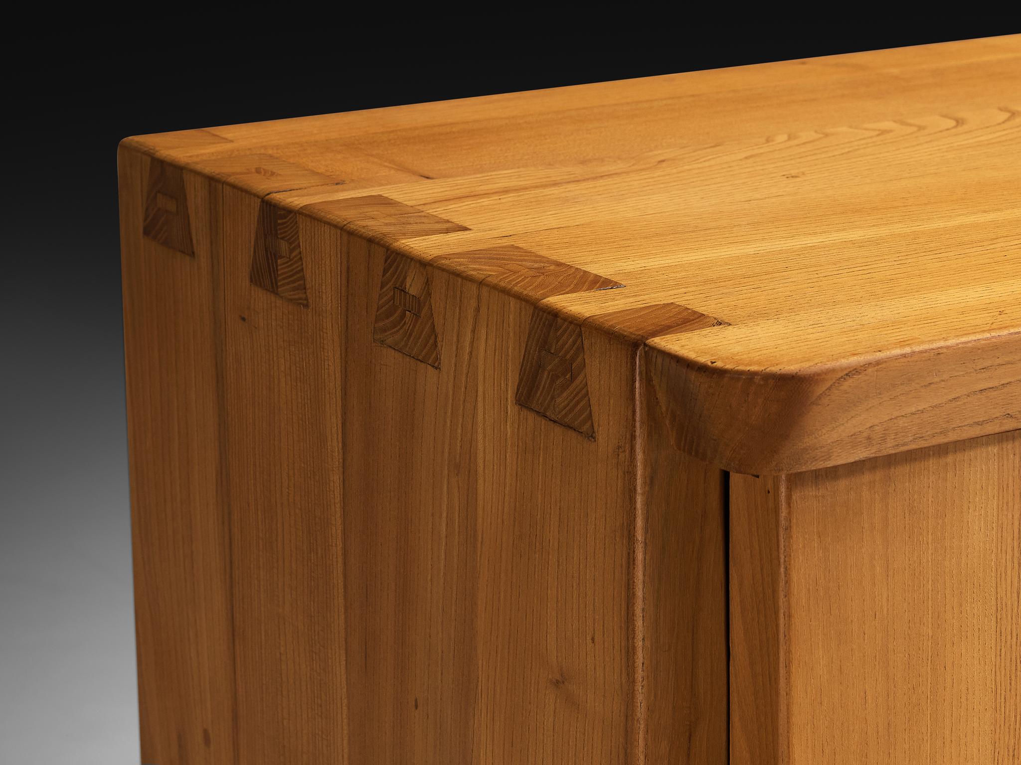 Roland Haeusler for Maison Regain Sideboard in Solid Elm in vendita 3