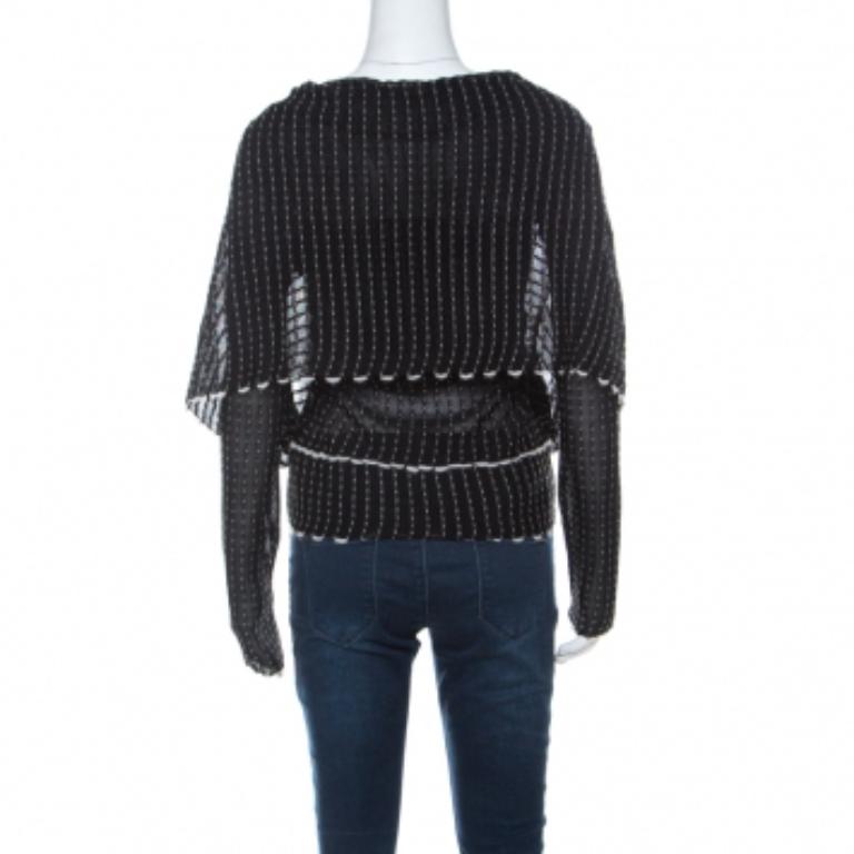 Roland Mouret Schwarzer Overlay-Top aus Alpakageflecht-Strick mit Cape im Angebot 1
