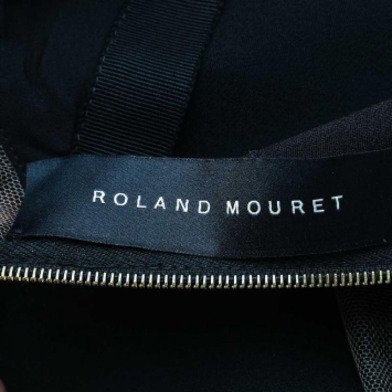 Roland Mouret Schwarzes Kleid aus Krepp und Spitze, getäfelt, Carrington M im Angebot 2