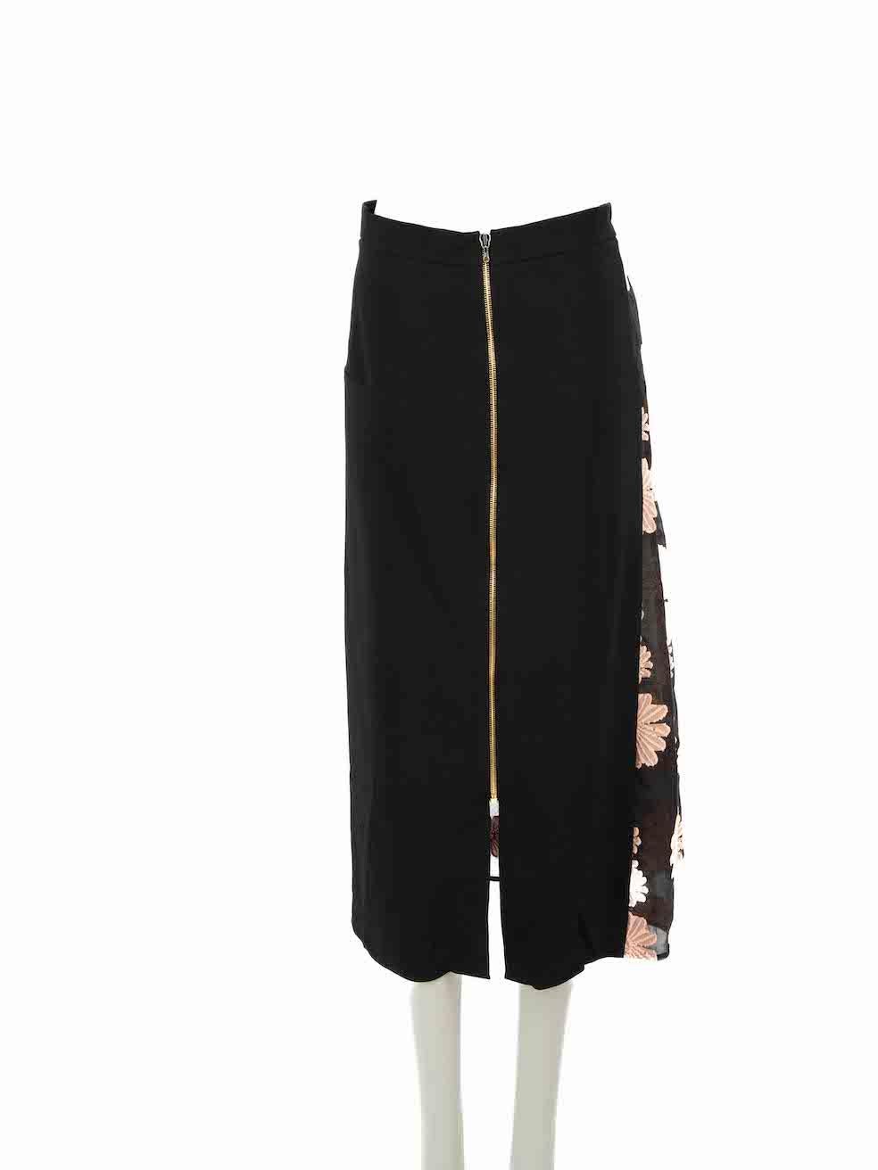 Roland Mouret Black Floral Embroidered Midi Skirt Size M In Good Condition For Sale In London, GB