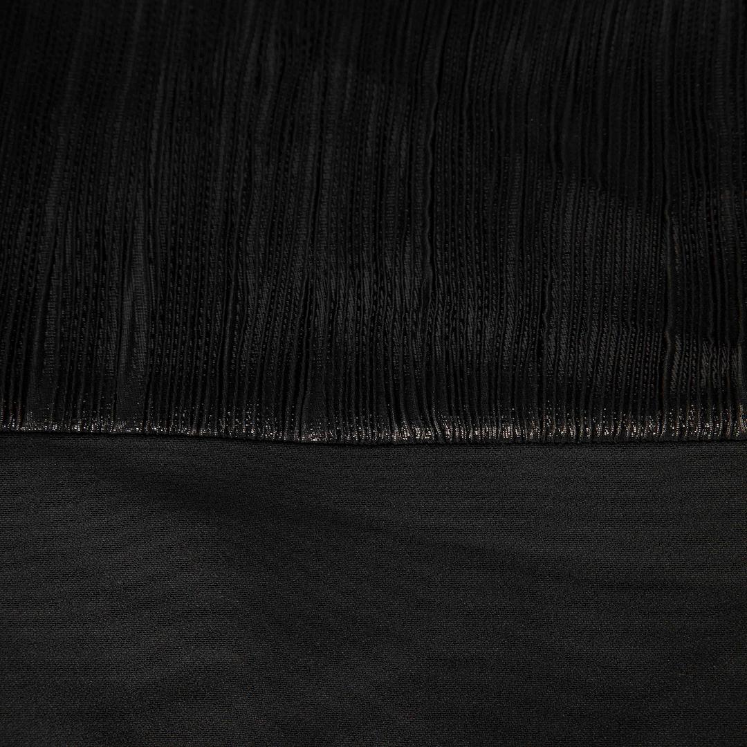 Women's Roland Mouret Black Metallic Off Shoulder Dress Size 4XL For Sale