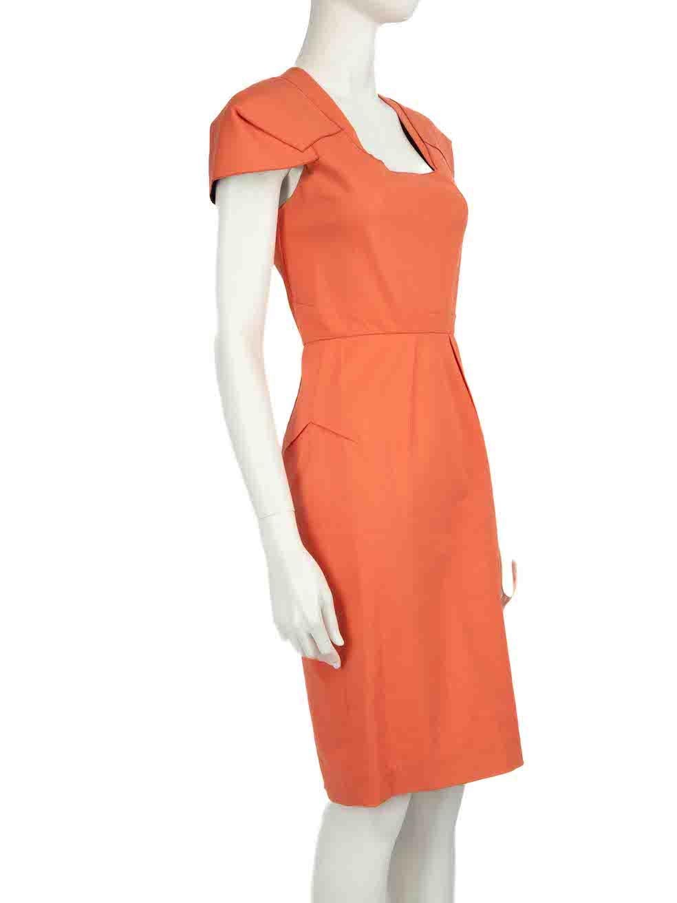 CONDITION is Very good. Minimal wear to dress is evident. Minimal wear to the front with plucks to the weave on this used Roland Mouret designer resale item.
 
 
 
 Details
 
 
 Coral
 
 Cotton
 
 Body con dress
 
 Geometric cut detail
 
 Square