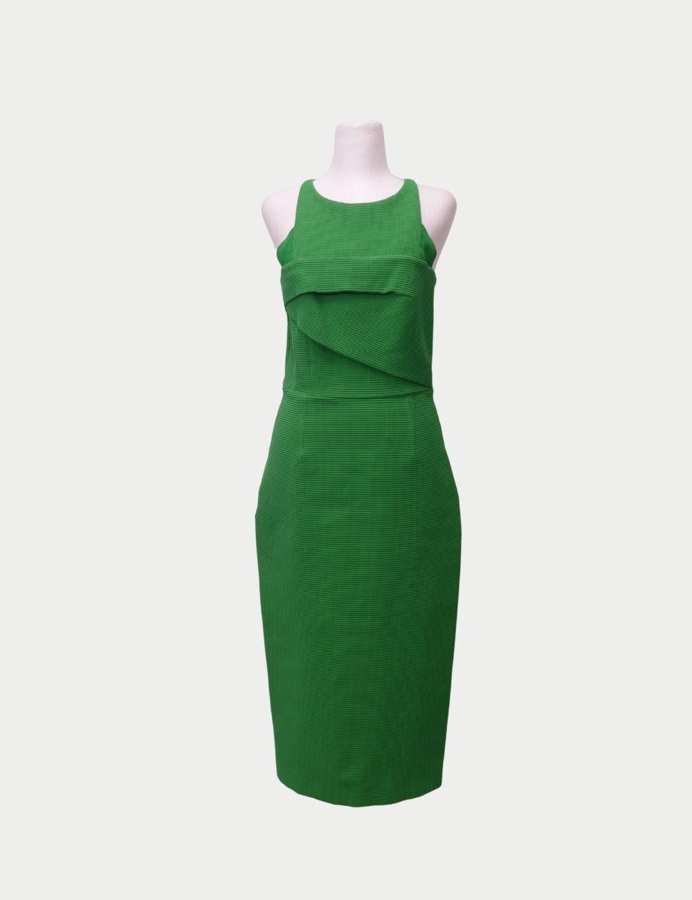 Roland Mouret Grünes strukturiertes Etuikleid mit offenem Reißverschluss

Dieses grüne Etuikleid von Roland Mouret besticht durch seine skulpturale Eleganz und die für den Designer typische architektonische Schnittführung. Dieses Kleid ist mit einer