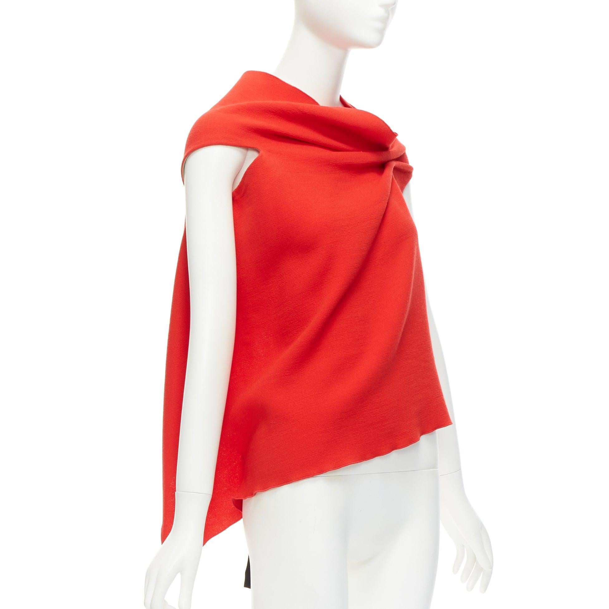 ROLAND MOURET Eugene wool origami folds black tie back cut out top UK6 XS
Reference: MAFK/A00013
Brand: Roland Mouret
Model: Eugene
Material: Wool
Color: Red
Pattern: Solid
Closure: Self Tie
Extra Details: Cut out back with black tie. Beautifuly