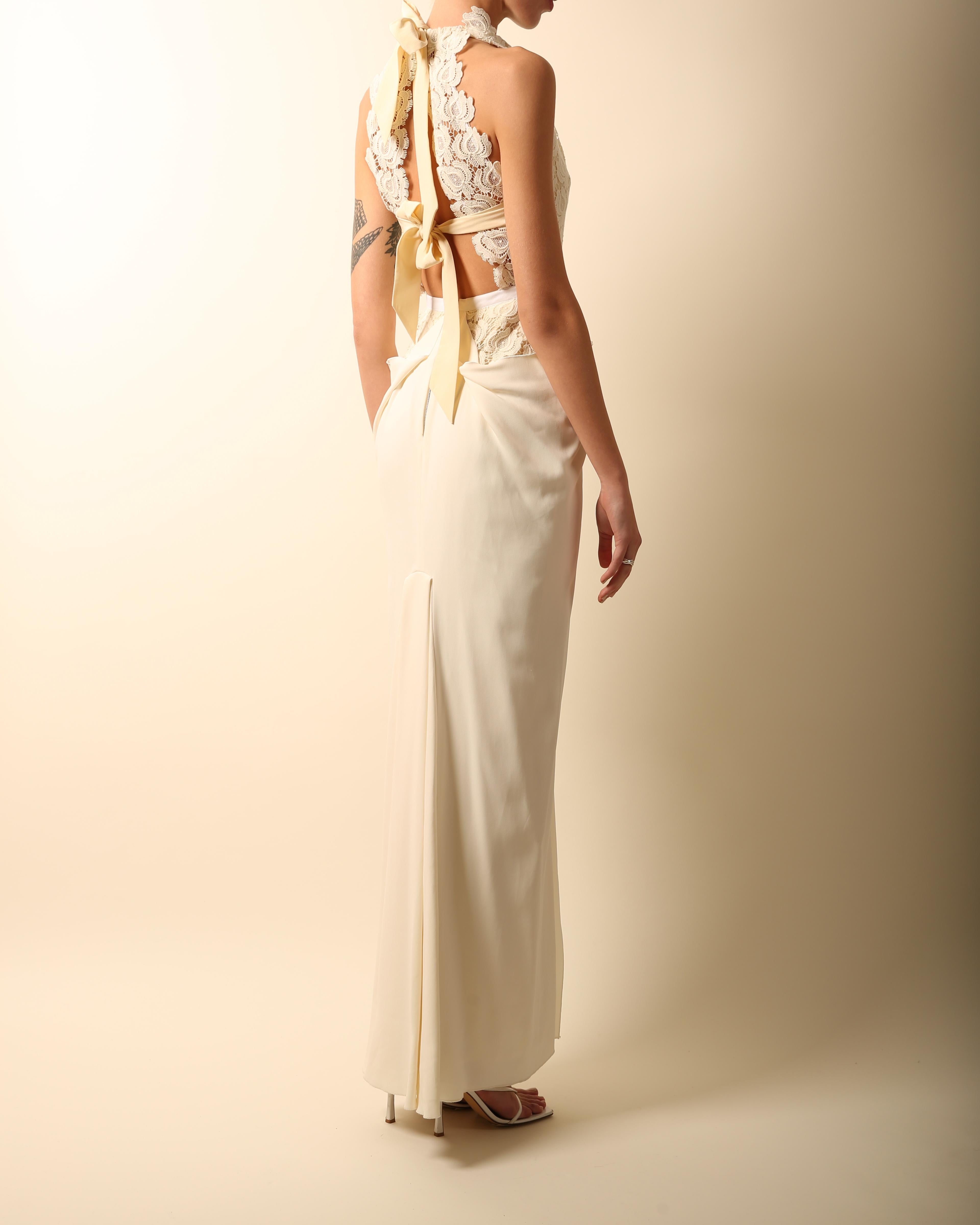 Roland Mouret ivory cream lace halter ribbon tie cut out backless wedding dress In Excellent Condition In Paris, FR