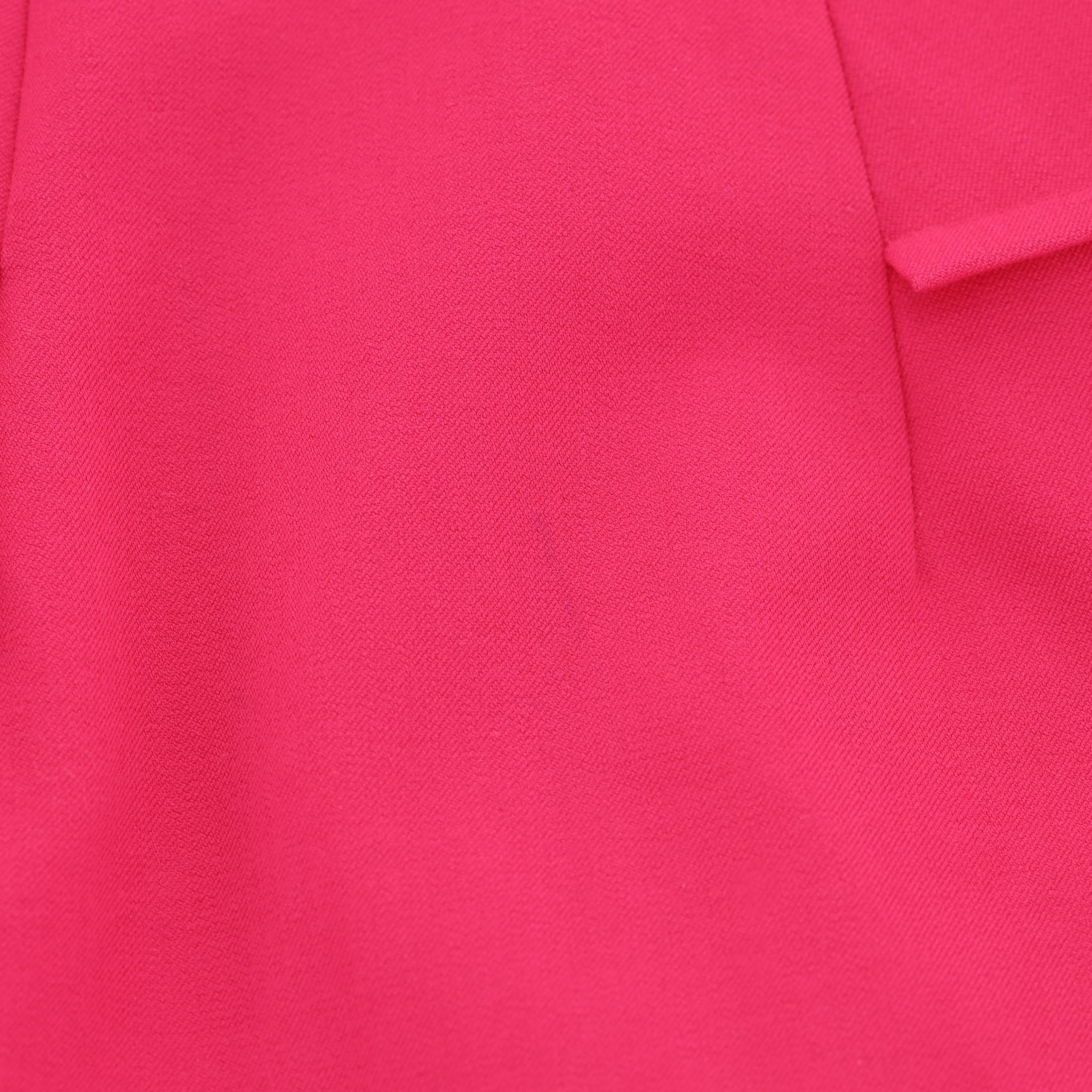 Roland Mouret Ltd Edition für Harrods Gerippte Robe im Angebot 4