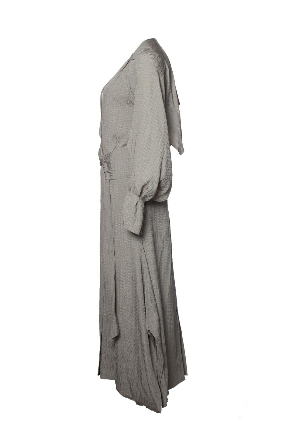 Roland mouret, Maxi dress in mint green In Good Condition For Sale In AMSTERDAM, NL