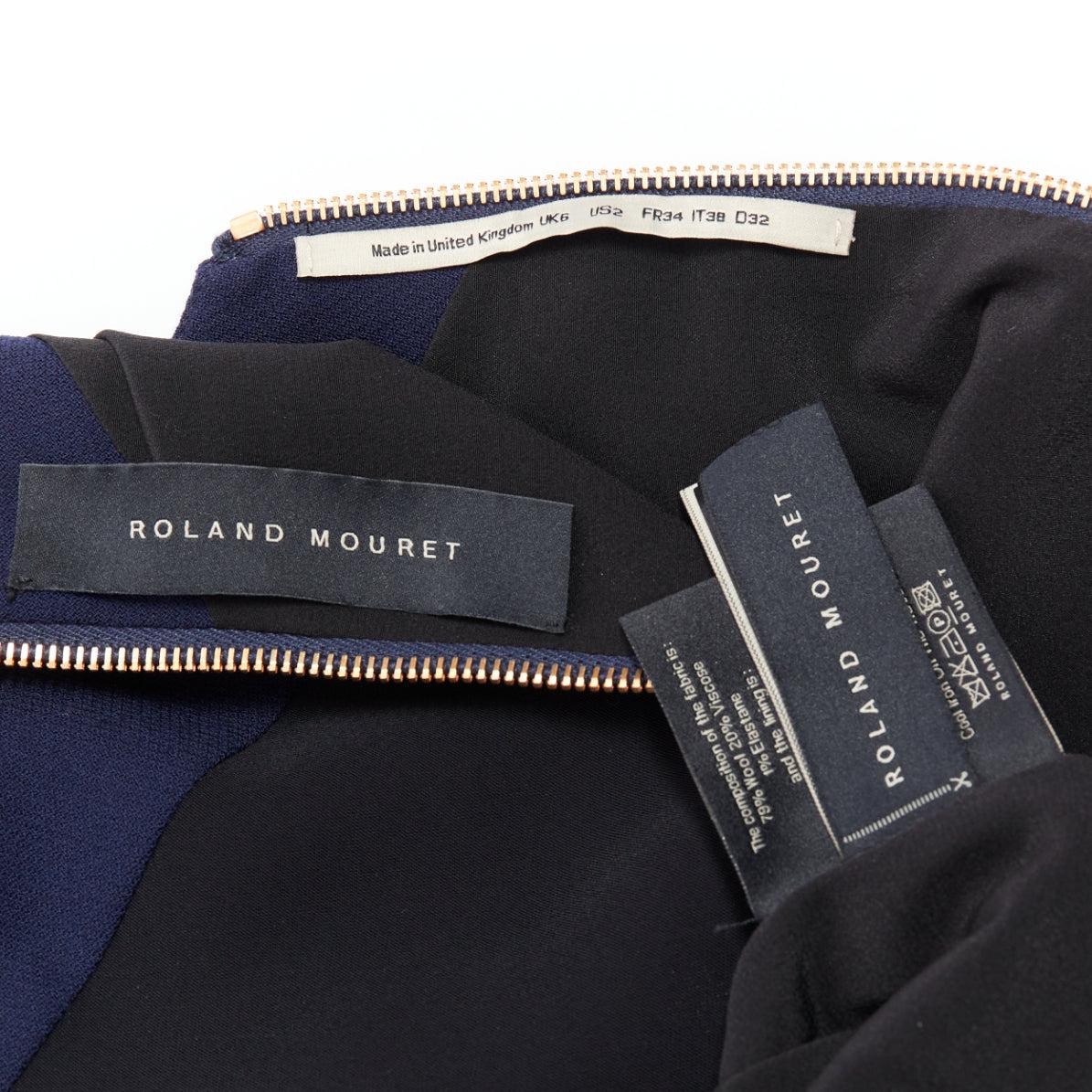 ROLAND Mouret abito a turni asimmetrico con maniche a cappuccio in misto lana blu navy UK6 XS in vendita 3