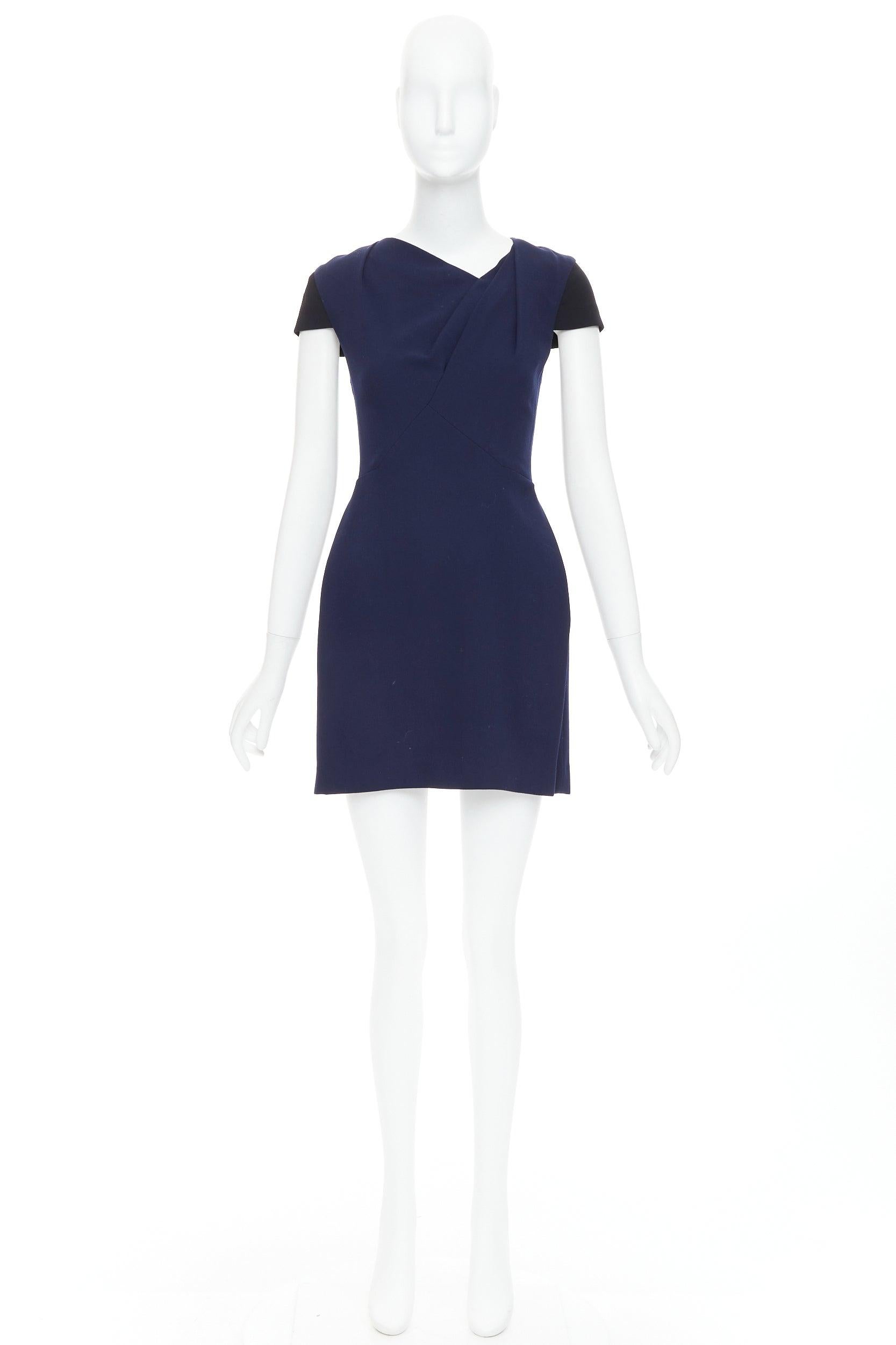 ROLAND Mouret abito a turni asimmetrico con maniche a cappuccio in misto lana blu navy UK6 XS in vendita 4
