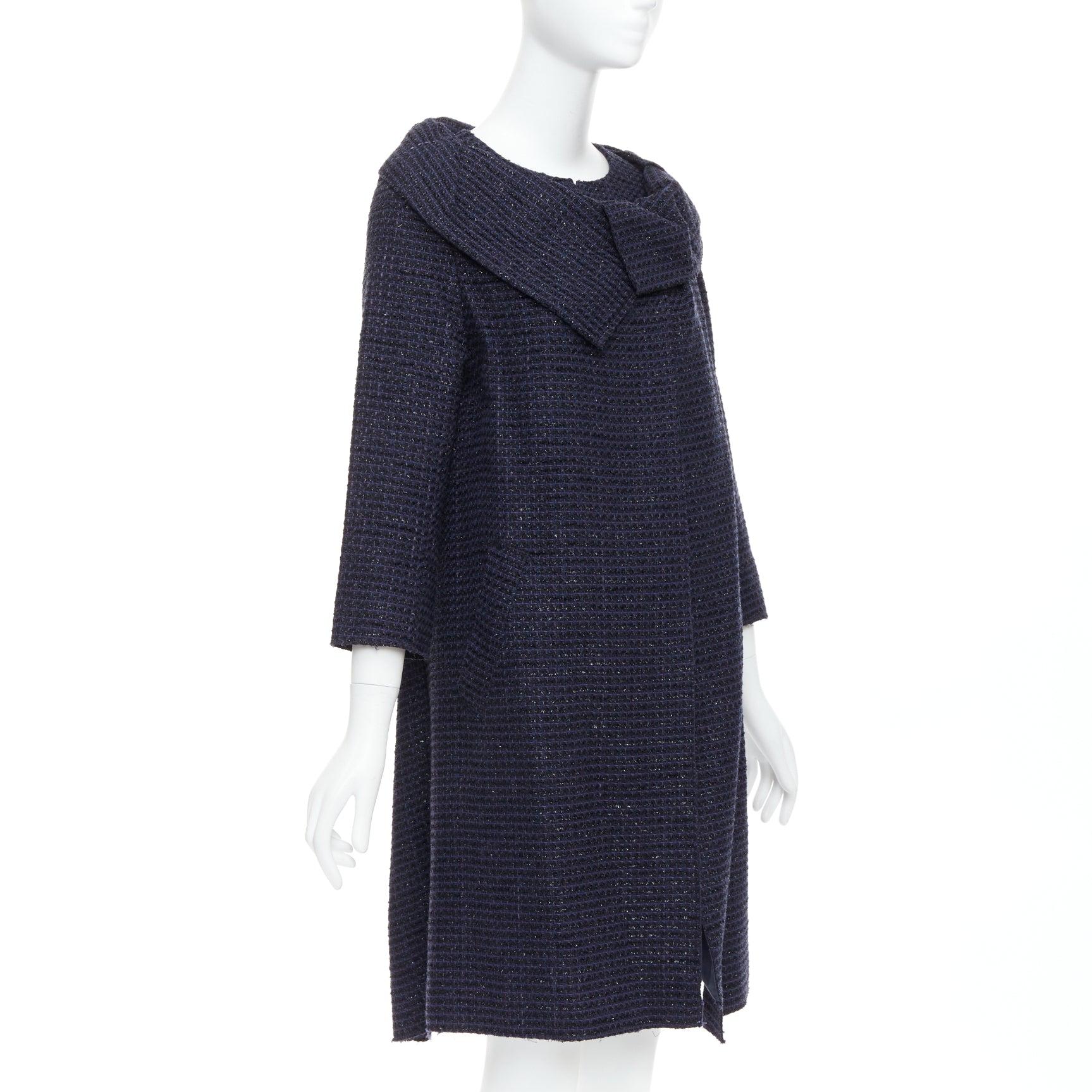 ROLAND MOURET navy cotton blend tweed collar structural coat UK12 L In Good Condition For Sale In Hong Kong, NT