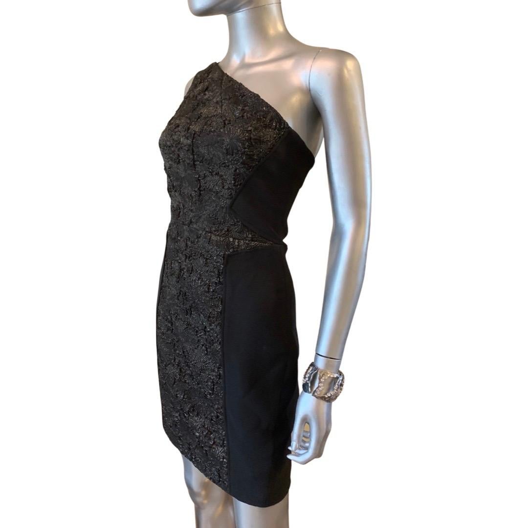 Roland Mouret One Shoulder Black Metallic Mix Cocktail Dress Size 4/6 In Good Condition In Palm Springs, CA