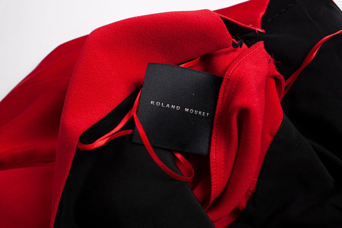 Roland Mouret, Red strapless peplum jumpsuit For Sale 2