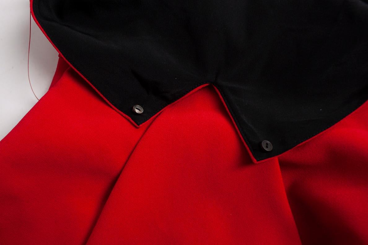 Roland Mouret, Red strapless peplum jumpsuit For Sale 3