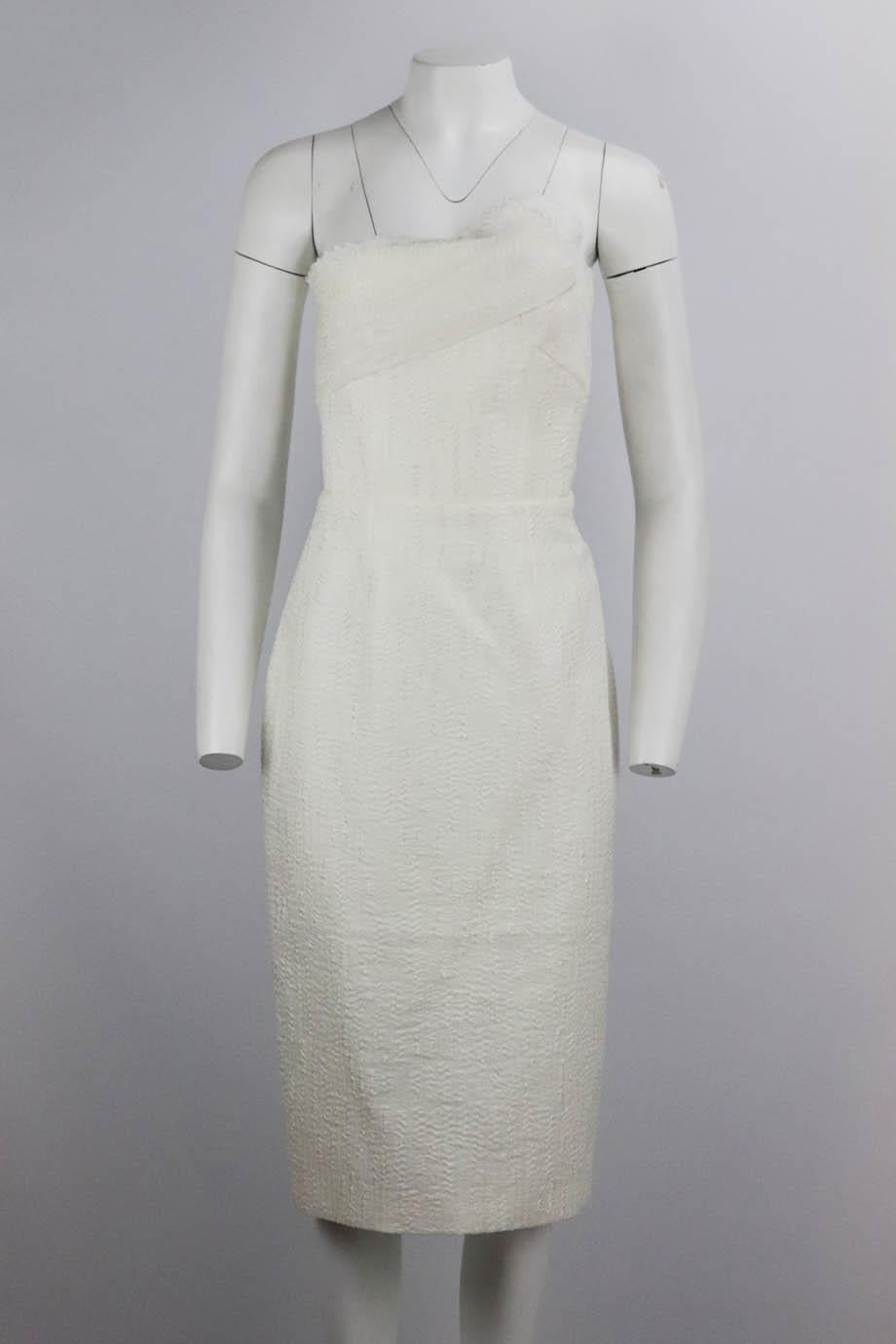 Roland Mouret strapless silk blend dress. Ivory. Sleeveless, strapless. Zip fastening at back. 51% Acetate, 24% silk, 15% polyamide, 10% polyester; lining: 75% acetate, 25% silk; corset: 63% viscose, 34% acetate, 3% elastane. Size: UK 14 (US 10, FR
