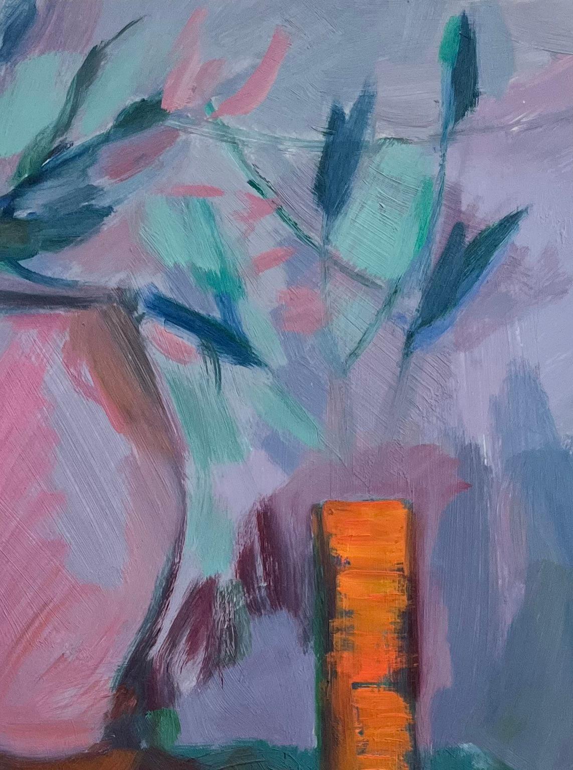 Natura morta astratta con vasi rosa e arancioni - Pittura a olio contemporanea - Still-Life Painting Grigio di Roland Pichard
