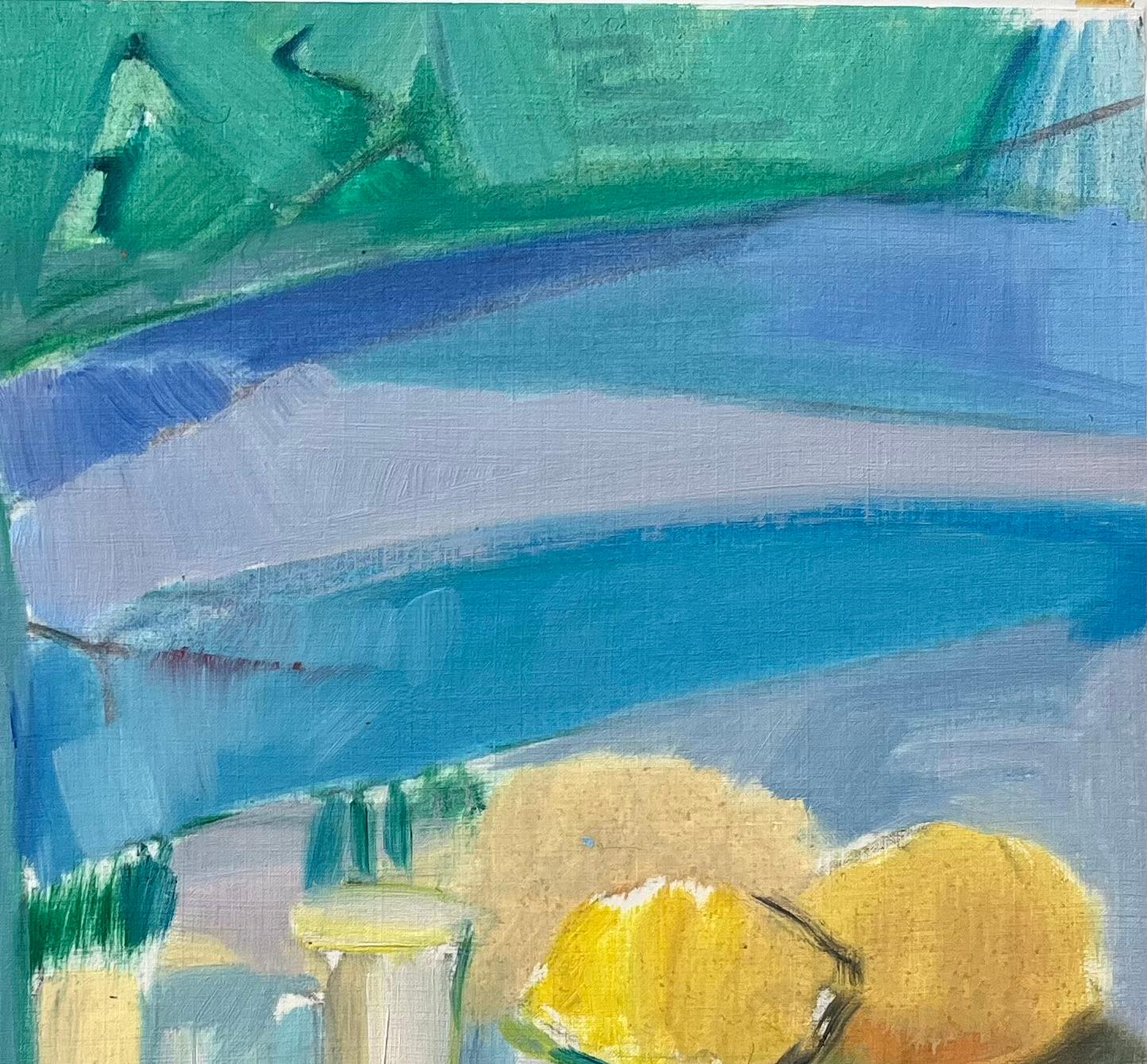 Pintura al Óleo Original de un Vibrante Bodegón con Limones y Botella en venta 1