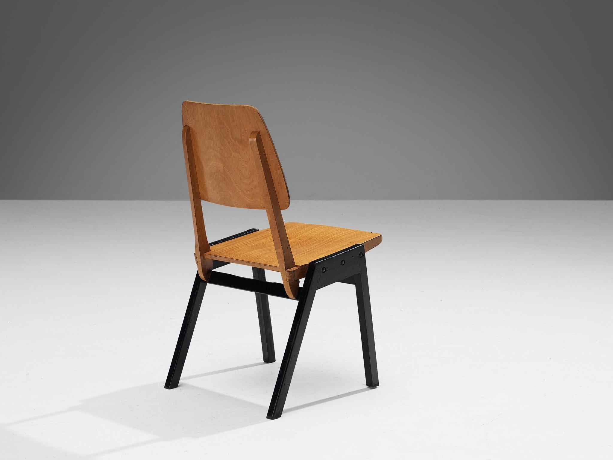 Roland Rainer Esszimmerstühle aus Holz  im Angebot 3