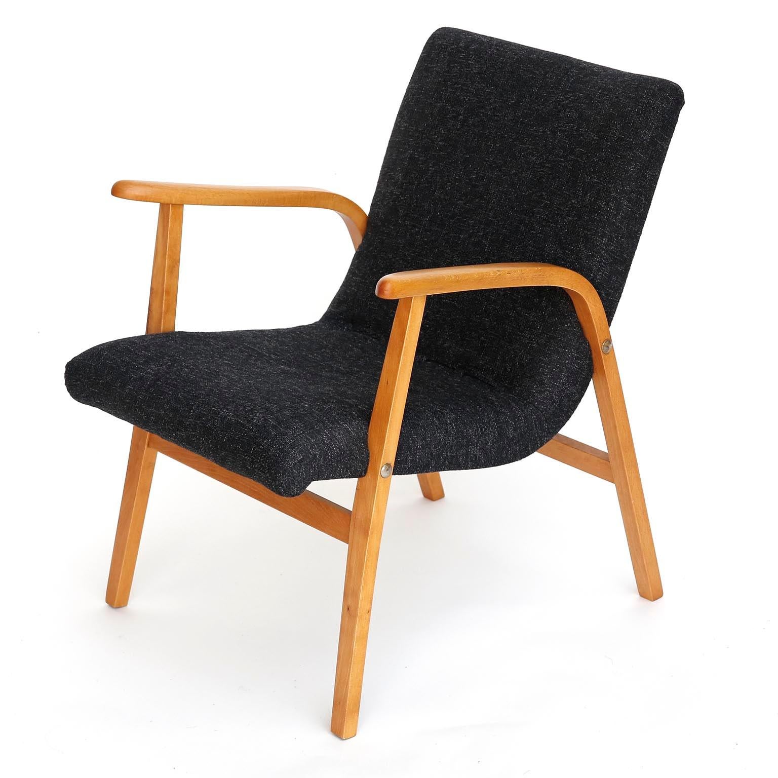 Mid-Century Modern Fauteuil de salon Roland Rainer pour Cafe Ritter, bois nouvellement tapissé, années 1950 en vente