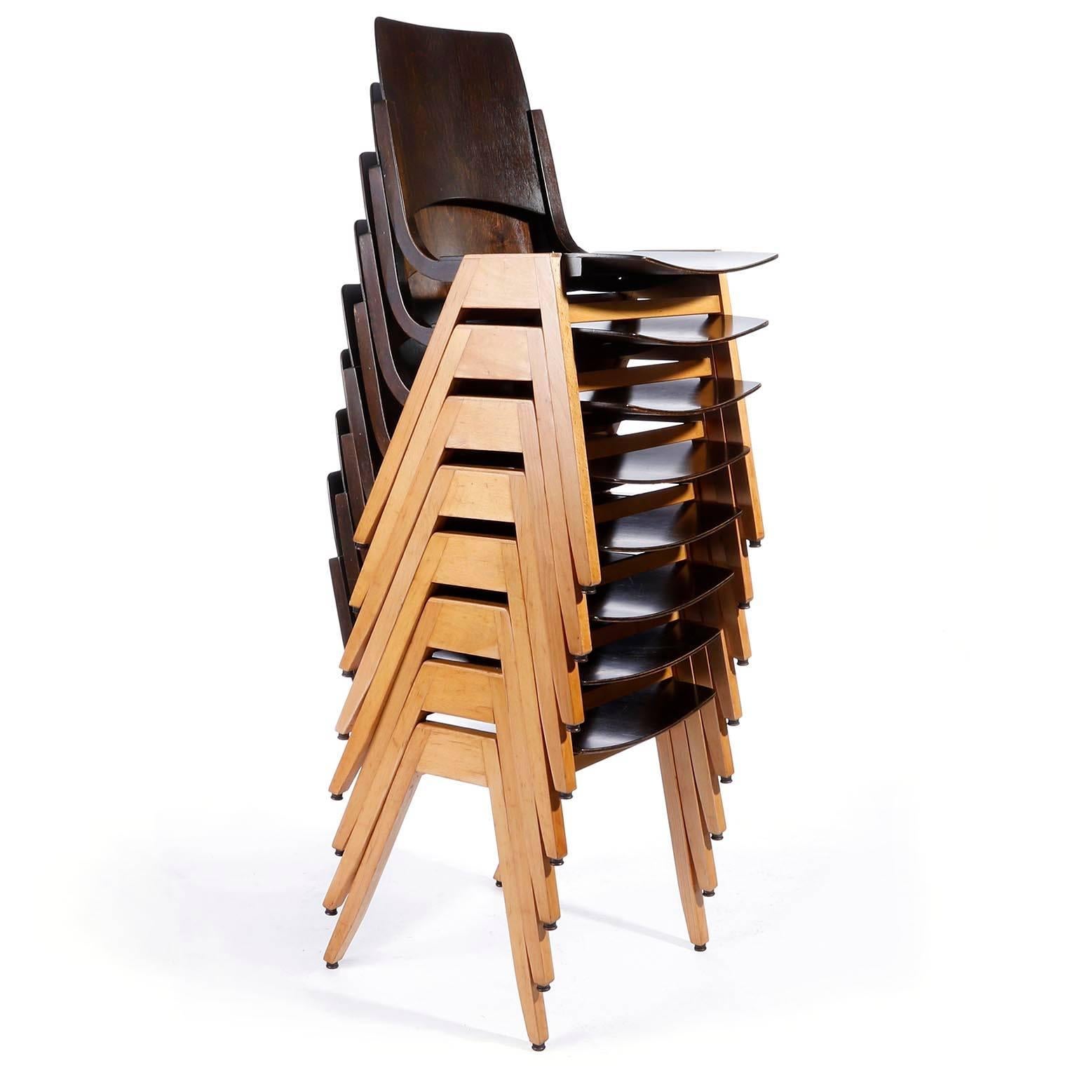 Mid-Century Modern Roland Rainer, Set of Eight Stacking Chairs P7, Bicolored Beech, Austria, 1952 For Sale