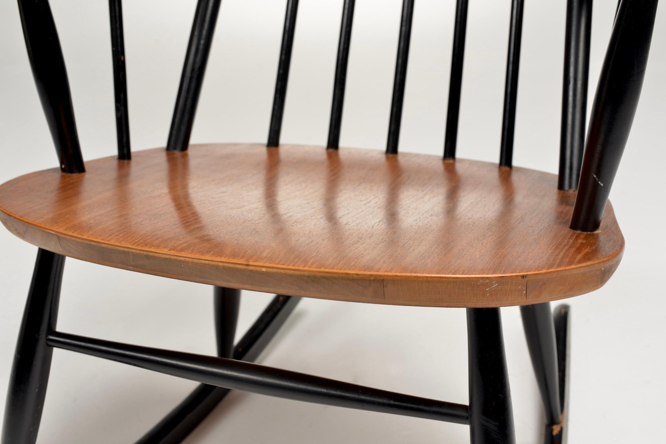 Chaise longue à bascule en teck Roland Rainer en vente 5