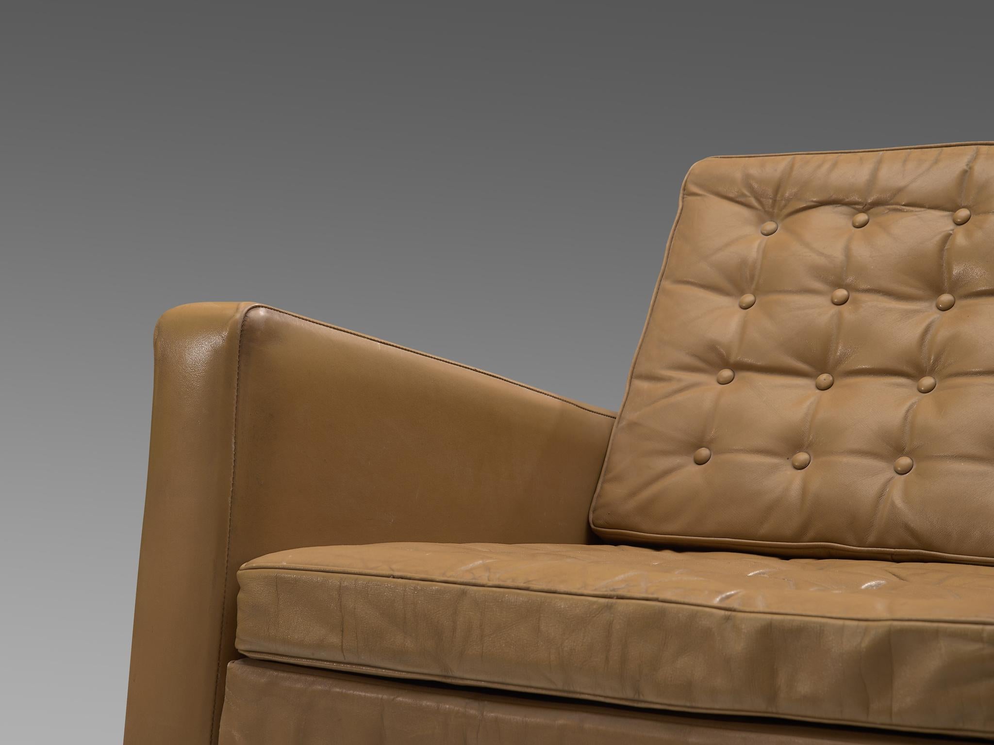 Steel Roland Ranier Easy Chair in Beige Leather and Metal For Sale