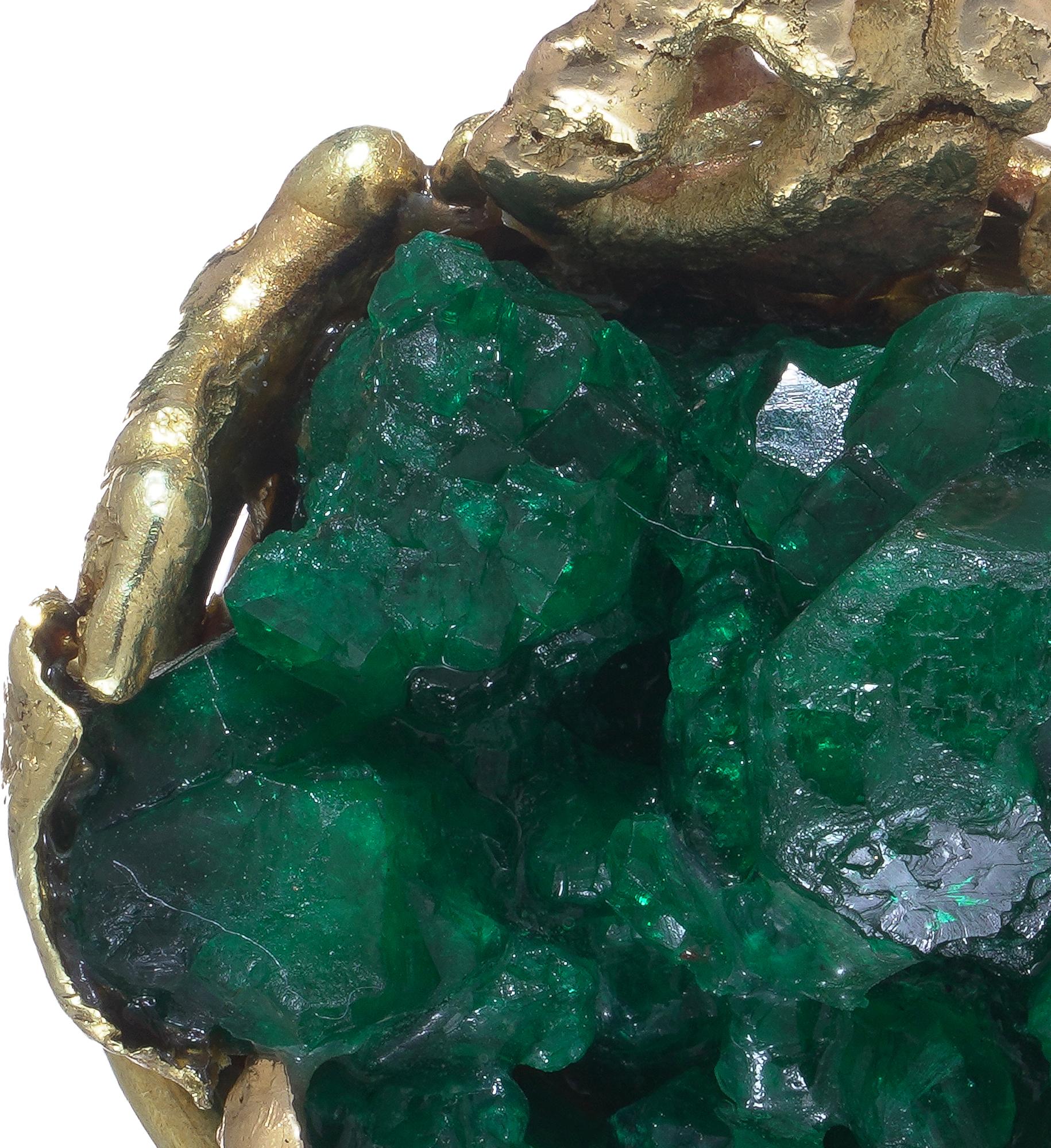 Roland Schad Pendentif émeraude brute en or 18ct Unisexe en vente