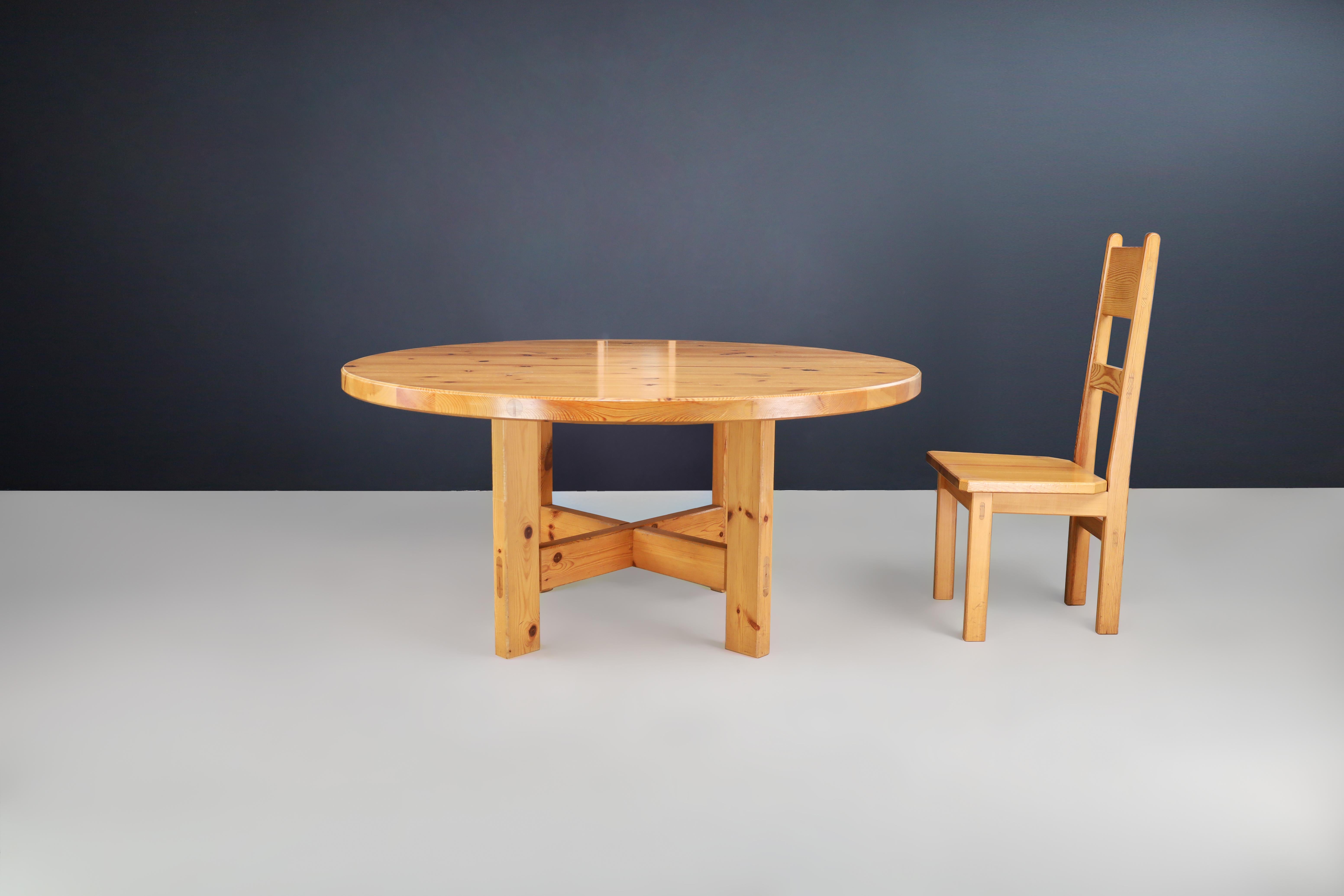 Roland Wilhelmsson for Karl Andersson & Söner Round Solid Pine Table Sweden 1970 For Sale 11