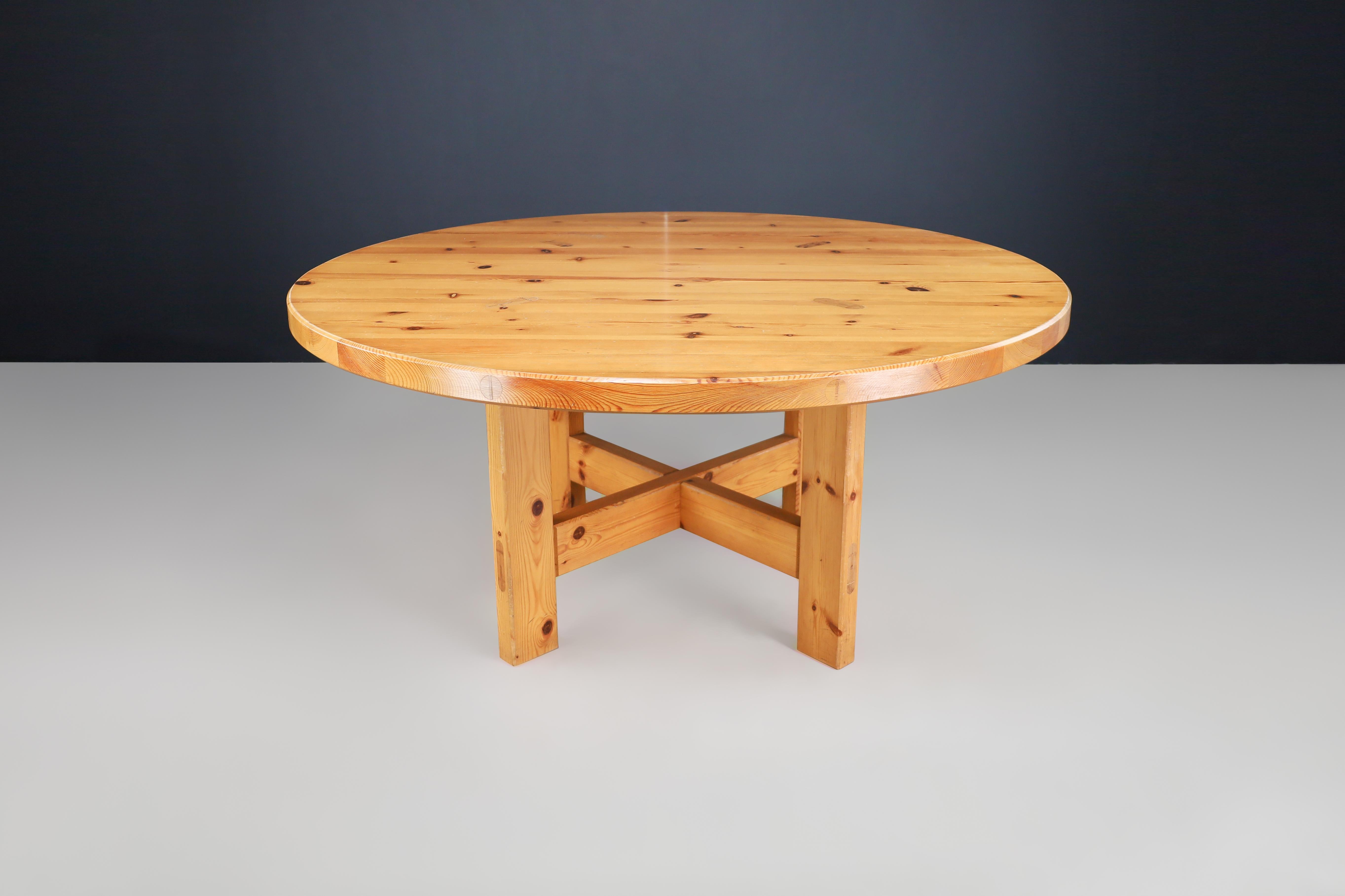 Roland Wilhelmsson for Karl Andersson & Söner Round Solid Pine Table Sweden 1970 For Sale 1