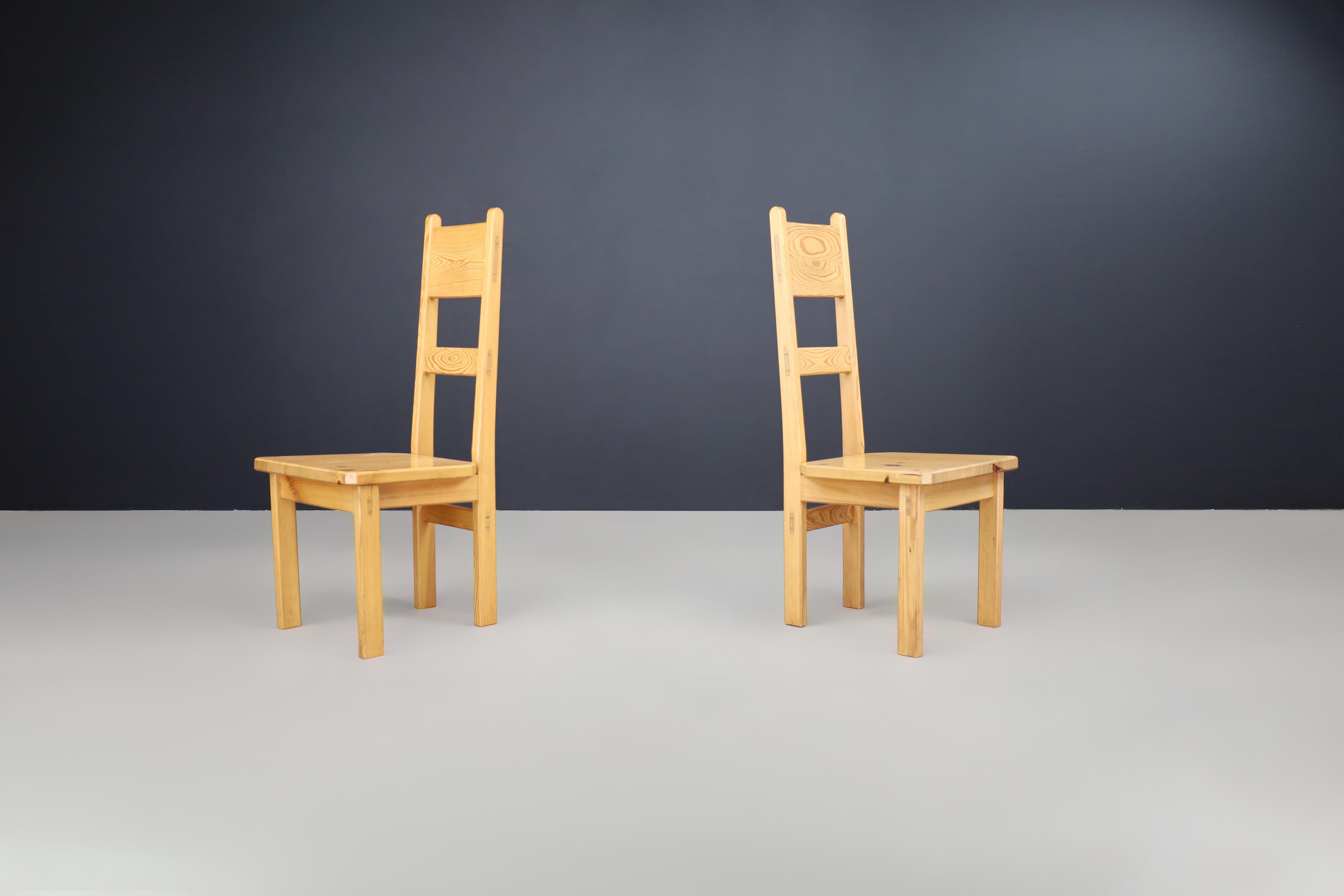 Mid-Century Modern Roland Wilhelmsson for Karl Andersson & Söner Solid Pine Wood Chairs Sweden 1970 For Sale