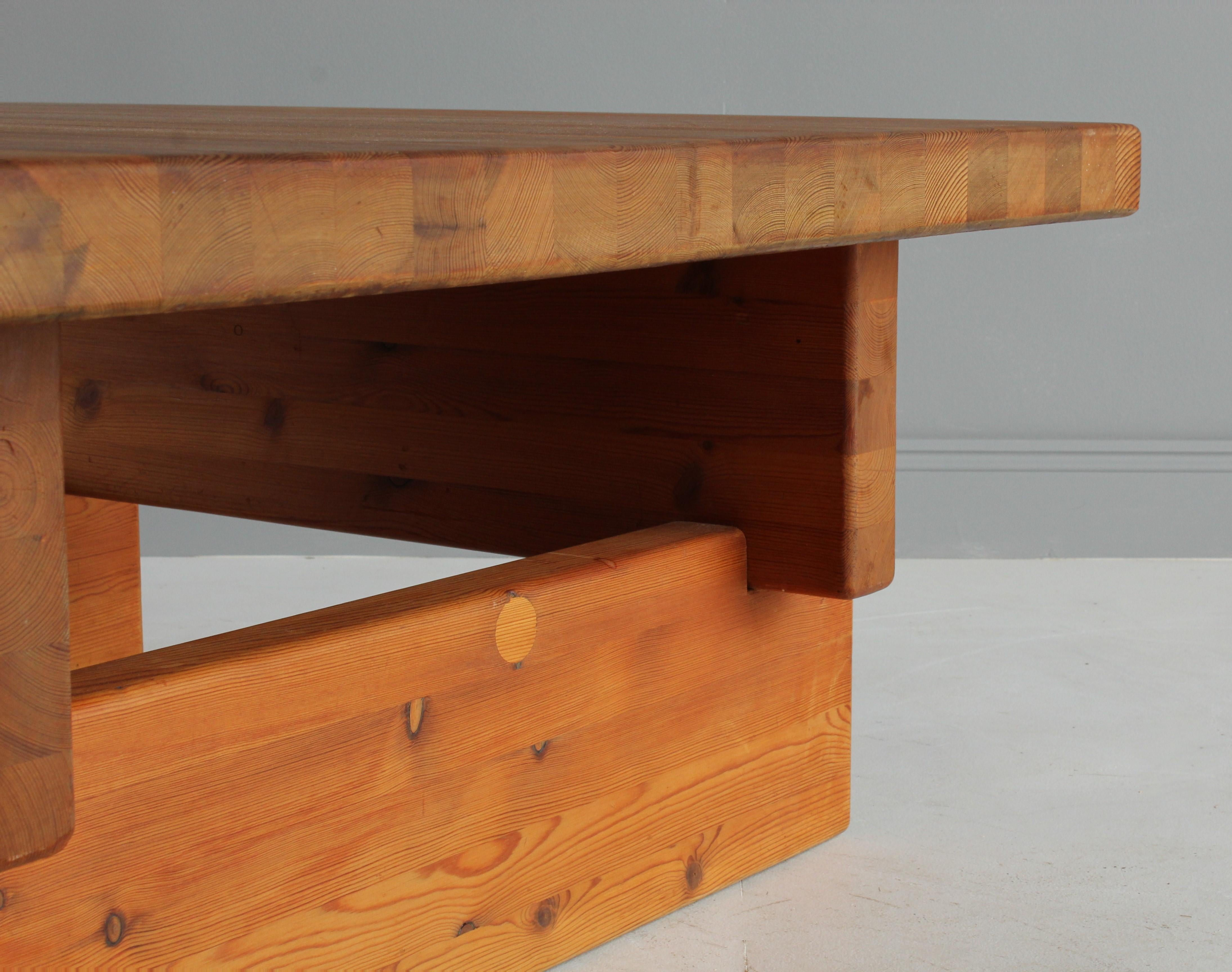 Roland Wilhelmsson (attributed) Coffee Table, Solid Pine, 1960s, Sweden In Good Condition In High Point, NC
