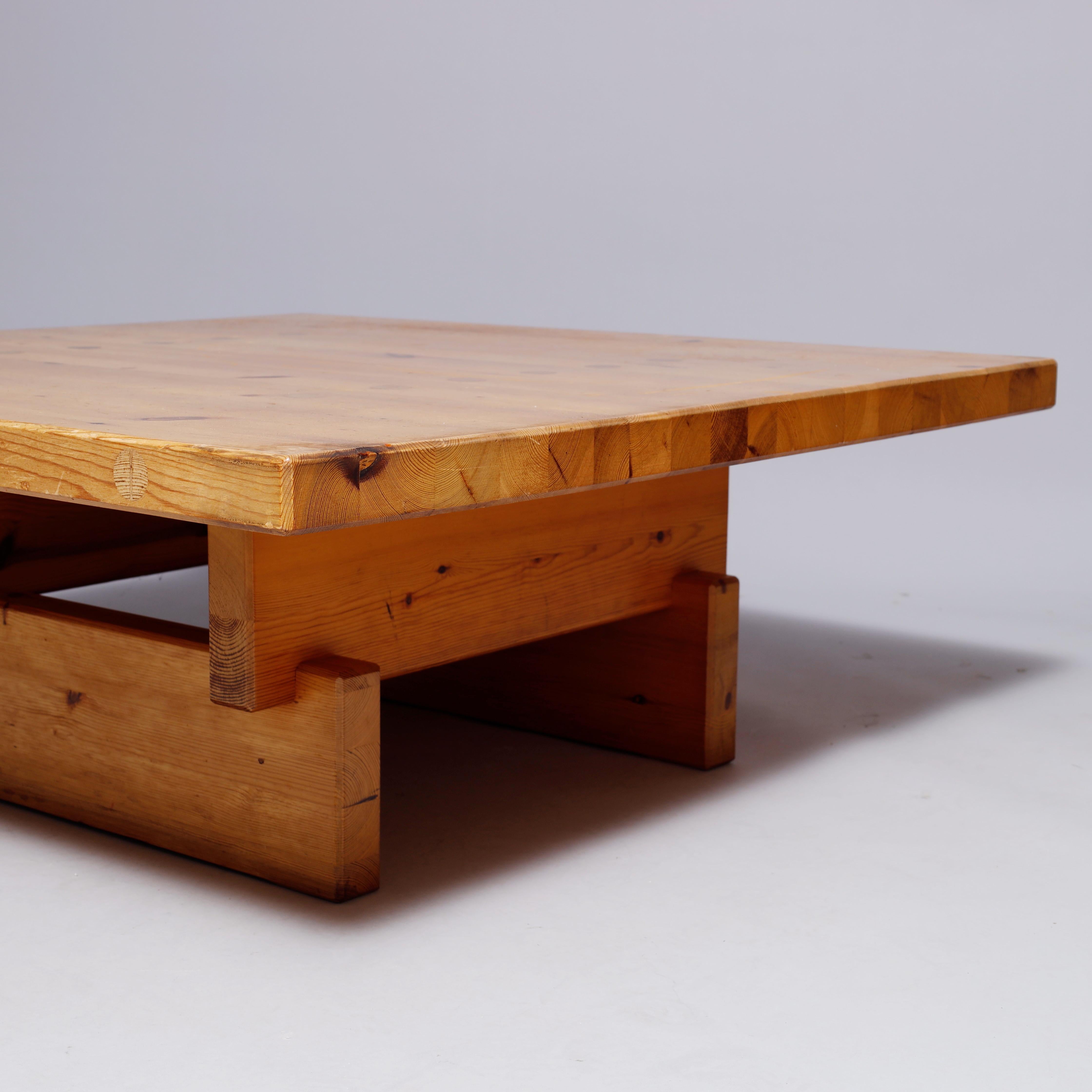 Roland Wilhelmsson Couchtisch aus Kiefernholz, Karl Andersson & Söner, Schweden, 1960er/70er Jahre im Angebot 4