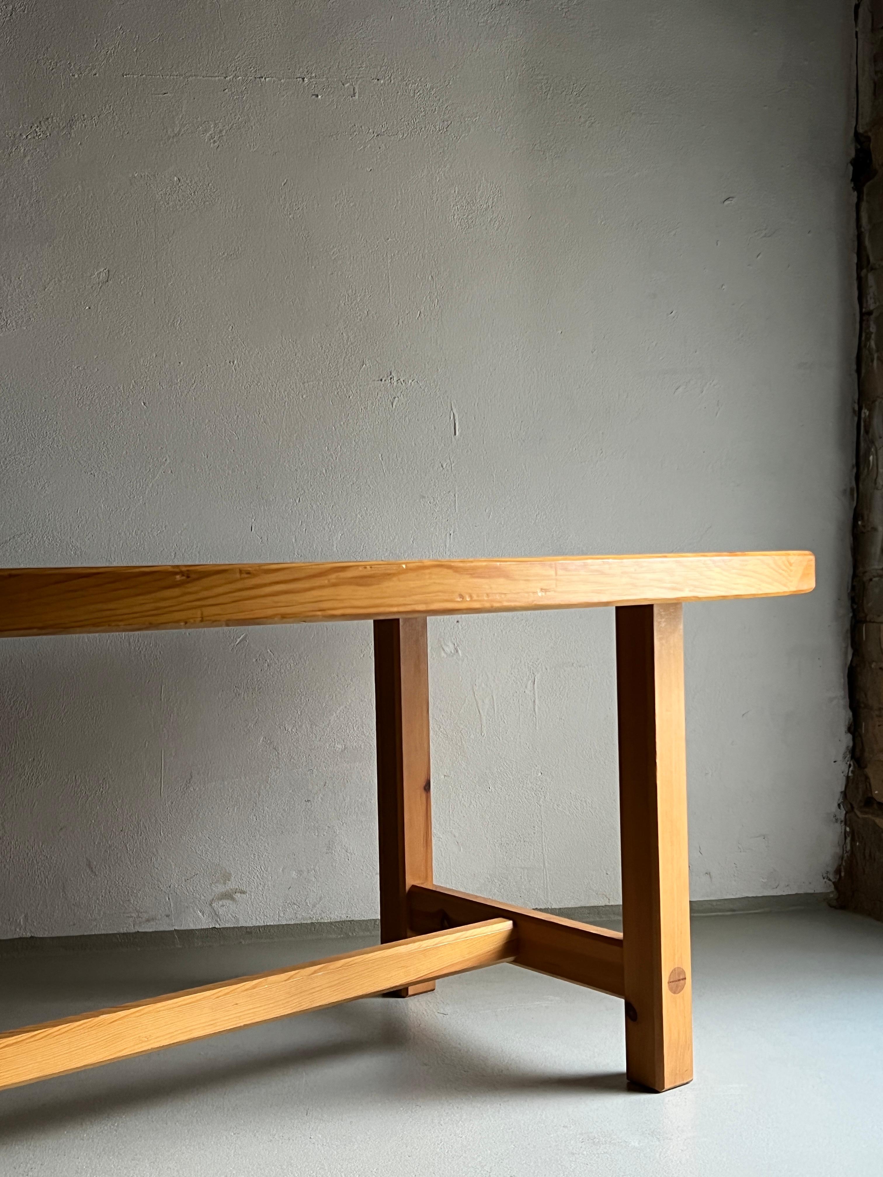 Swedish Roland Wilhelmsson Pine Oval Dining Table, 1970s For Sale