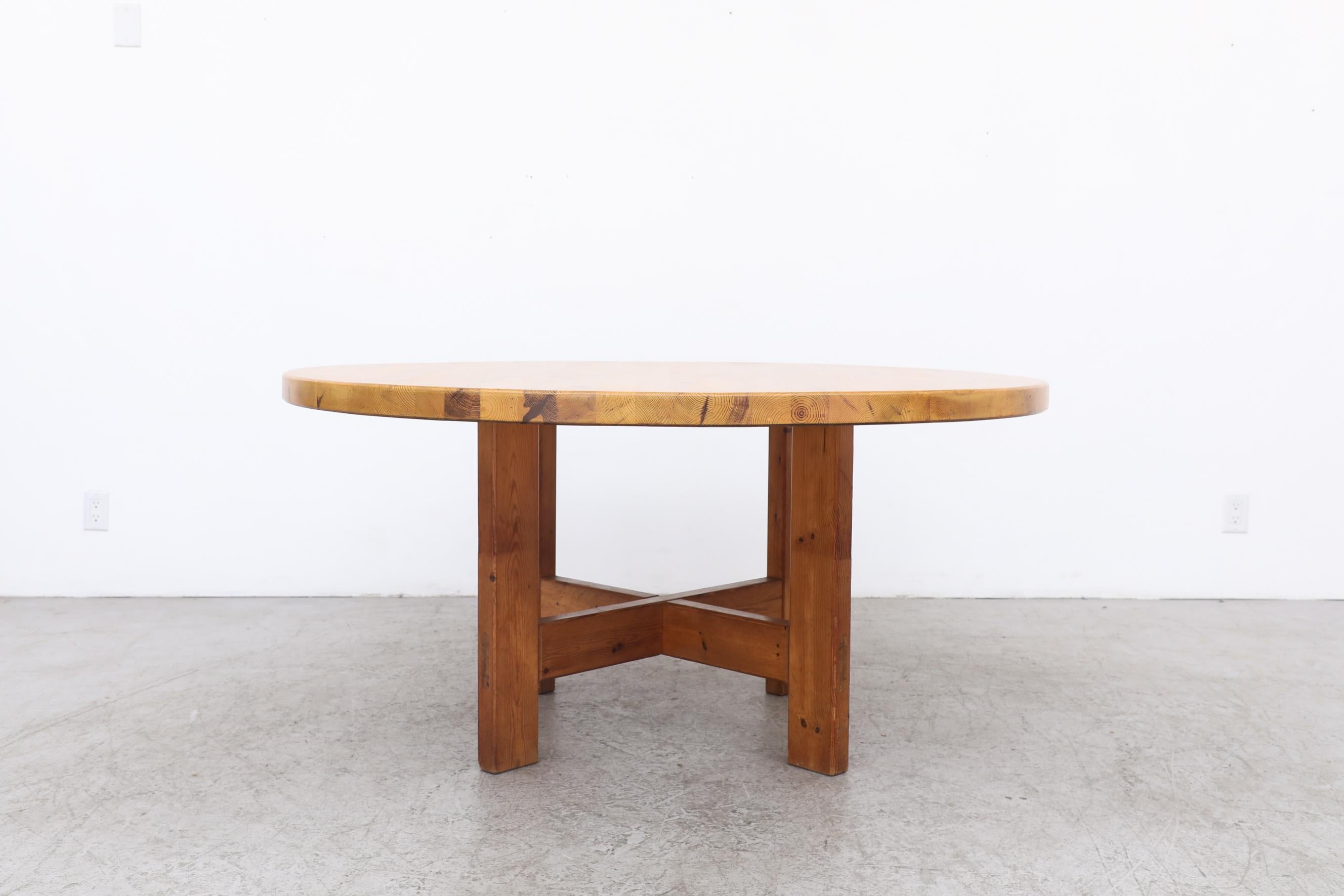 Massive Swedish pine dining table model  'RW152' by Roland Wilhelmsson for Karl Andersson & Söner, 1970's, Sweden. Height from the floor to the underside of the top is 26.25