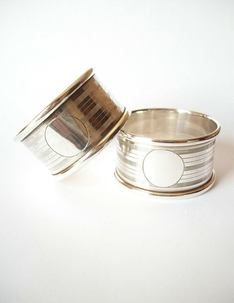 20th Century ROLASON BROTHERS - Art Deco Pair of Sterling Silver Napkin Rings - U.K. - C.1921 For Sale