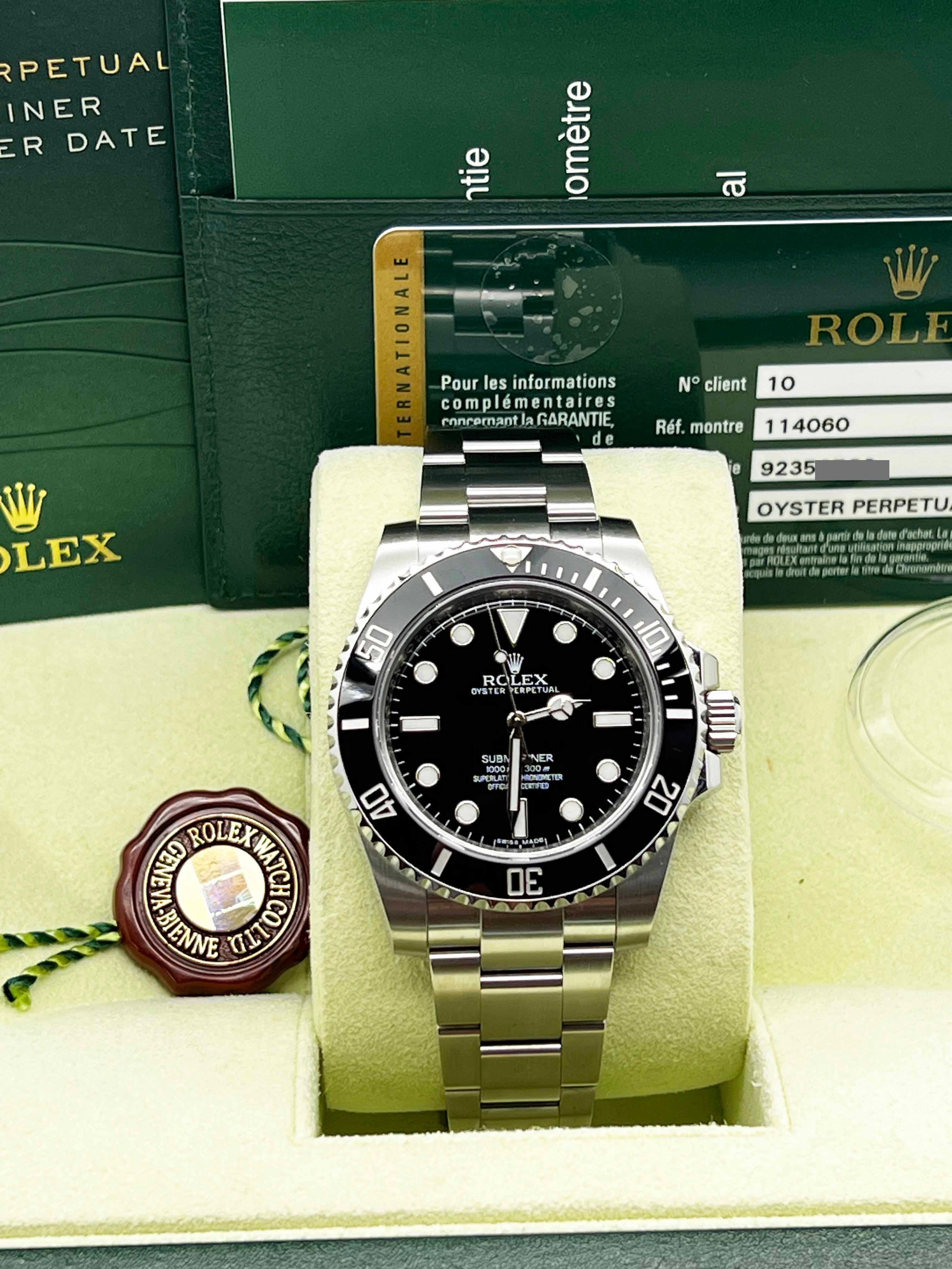 Rolex 114060 Submariner Schwarz Keramik Edelstahl Box Papier 2013 im Zustand „Hervorragend“ in San Diego, CA