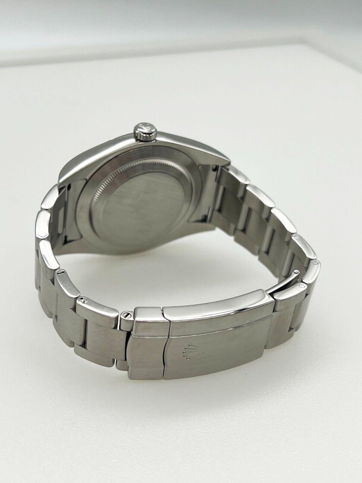 Rolex 114300 Oyster Perpetual Blaues Zifferblatt Edelstahl 39mm im Zustand „Hervorragend“ in San Diego, CA