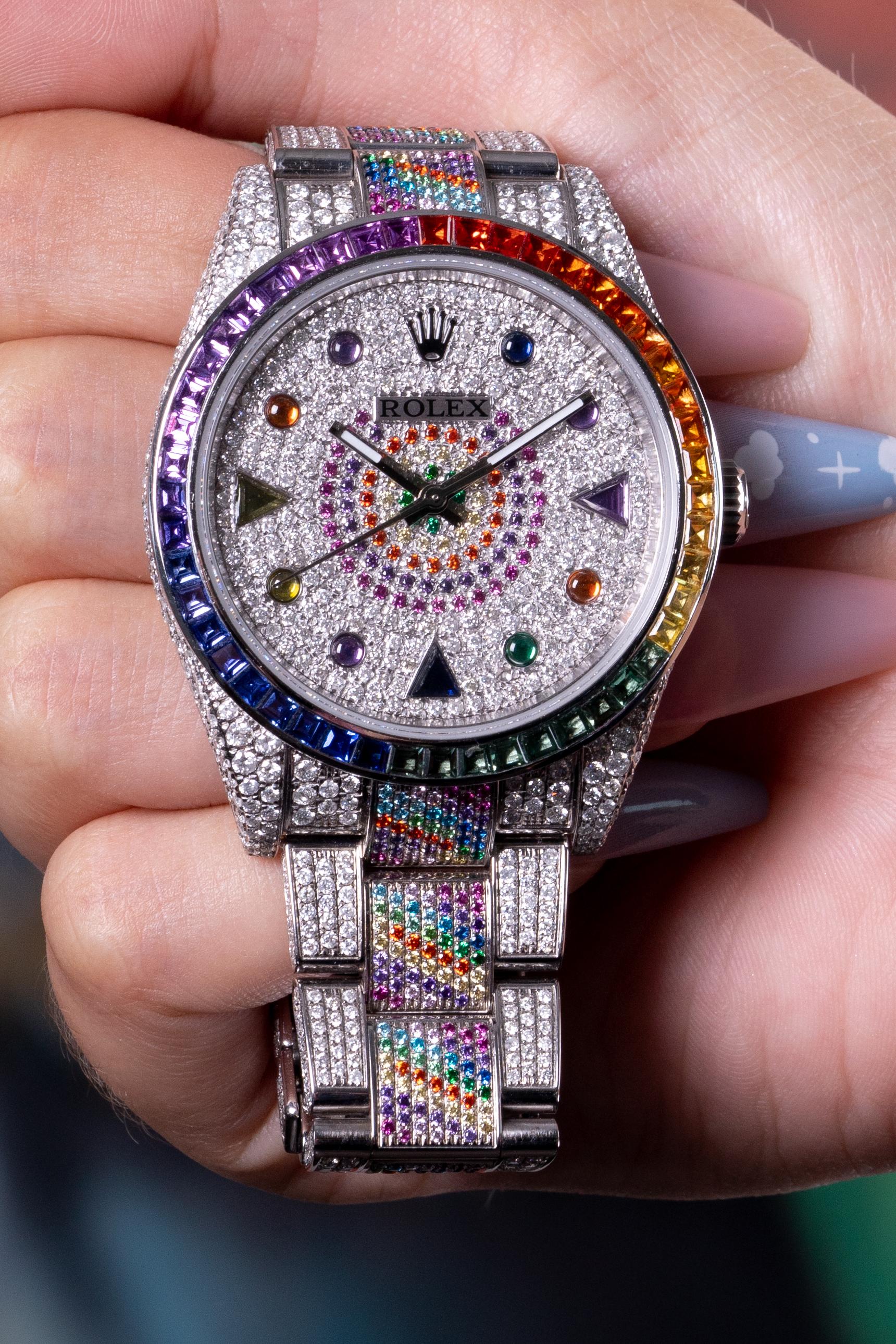 Rolex 114300 Oyster Perpetual Edelstahl Uhr „Rainbow“ mit Diamanten 4