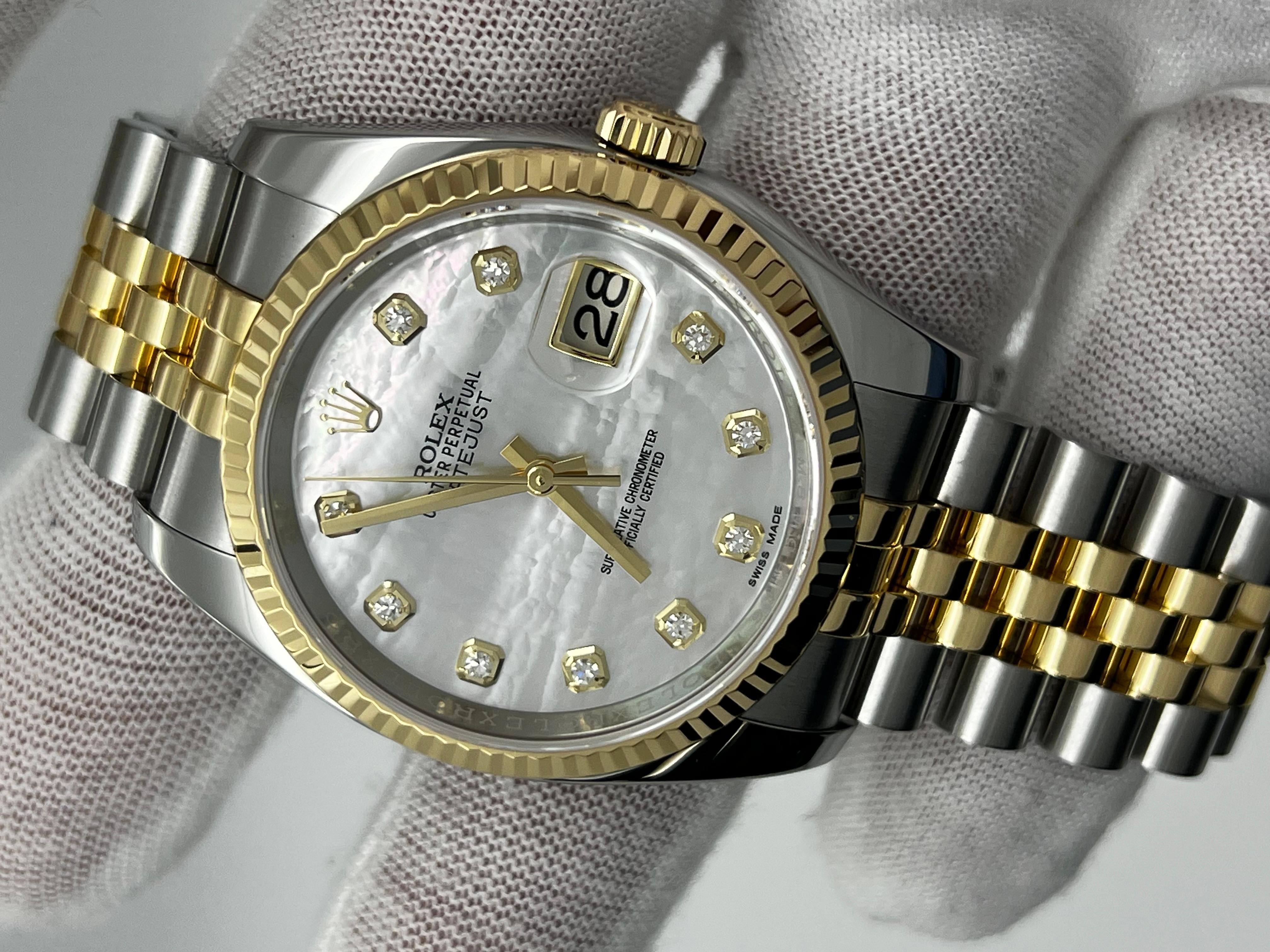 16233 blue dial