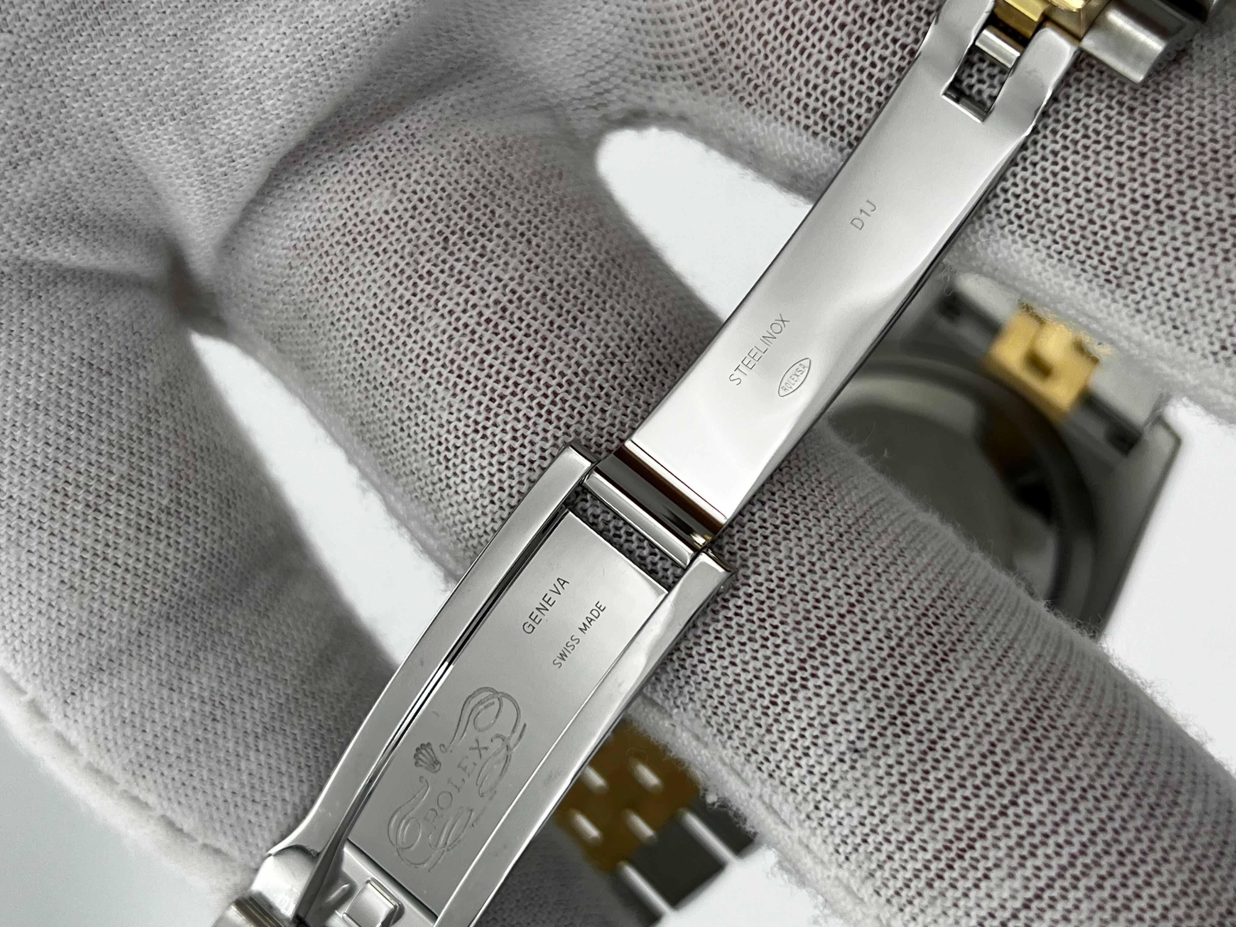 Rolex Datejust 116233 36m Mother Of Pearl Diamond 18K Gold Steel Box Paper 2017 In Excellent Condition In San Diego, CA