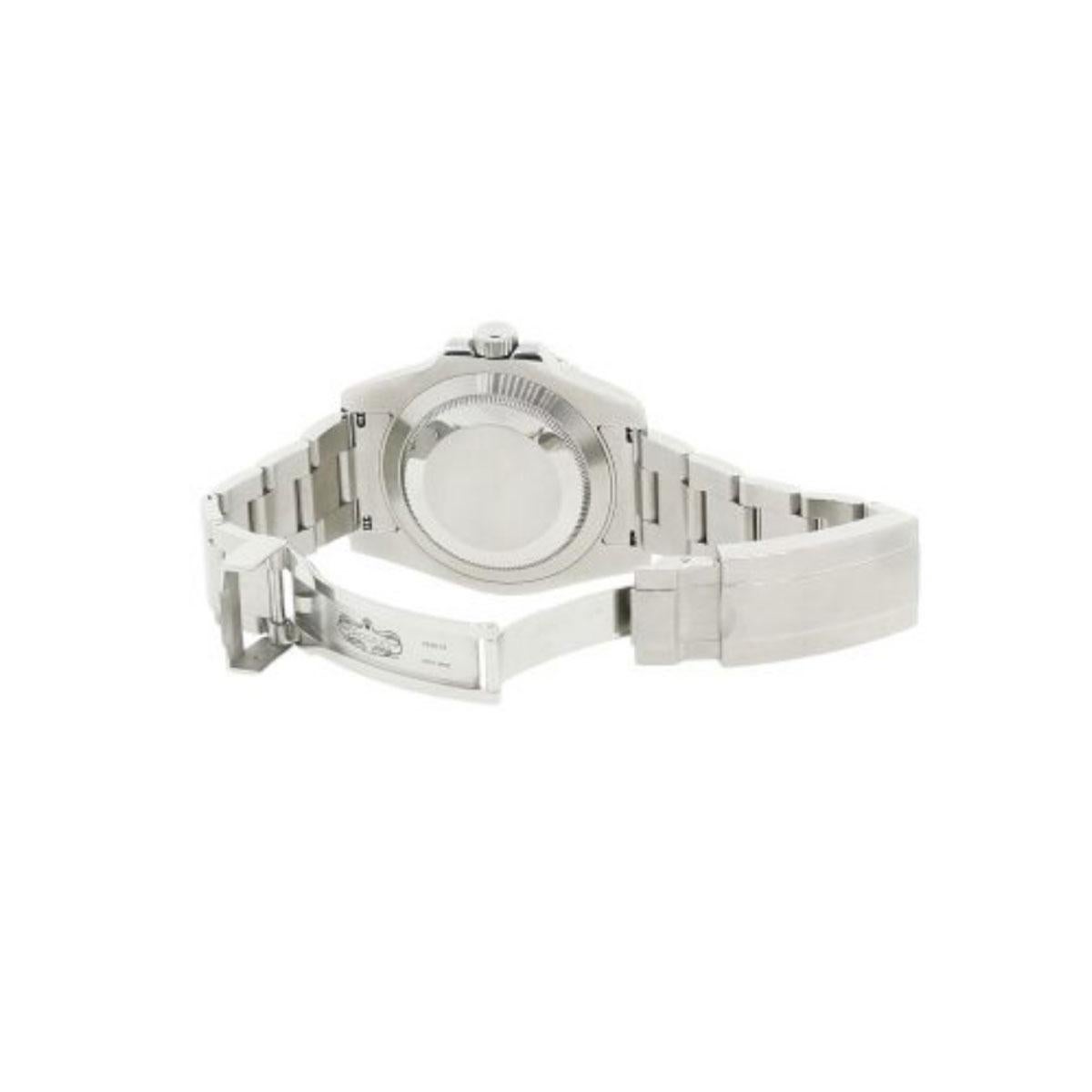 Women's or Men's Rolex 116610lN Submariner Wristwatch