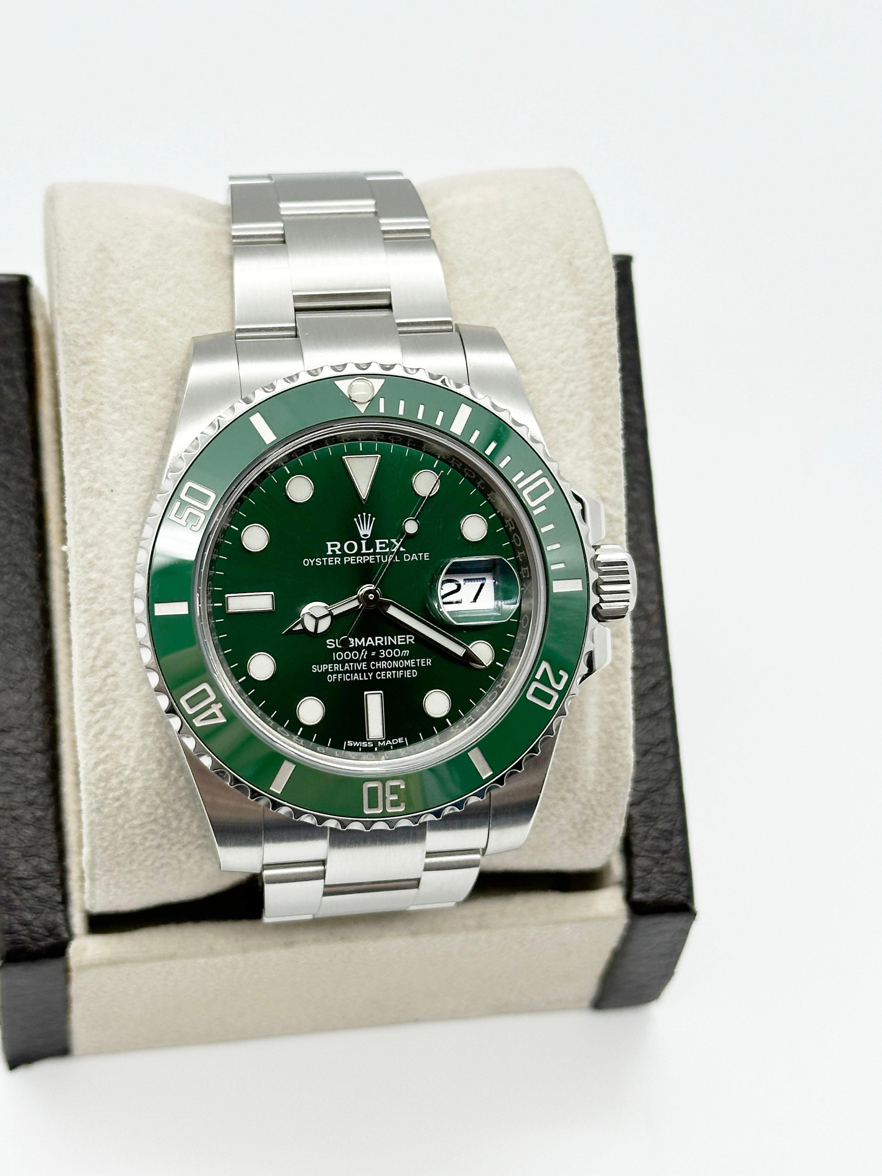 Rolex 116610LV Submariner Hulk Grün Keramik 40mm Stahl Box Papier 2016 1