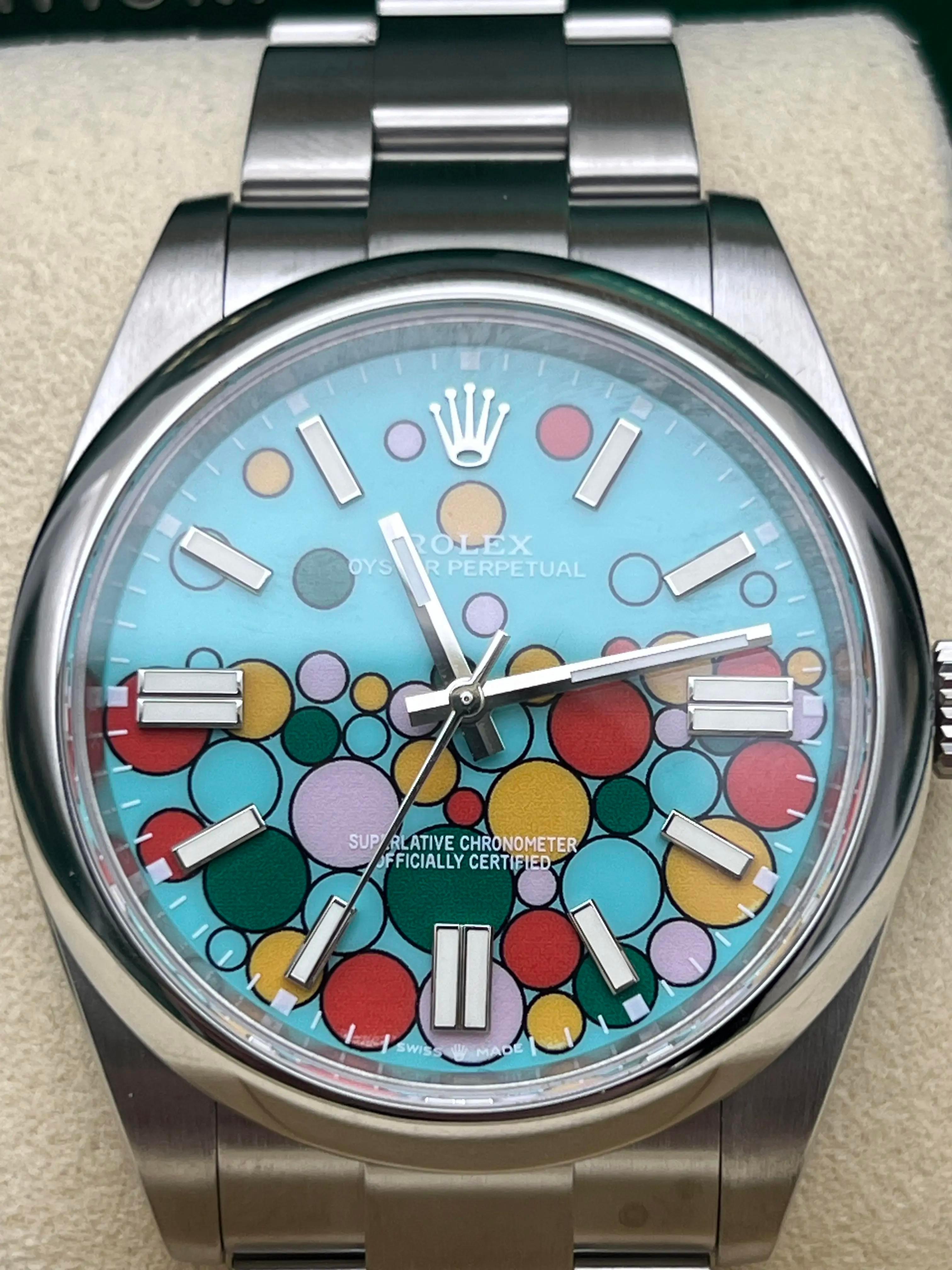 Rolex 124300 Oyster Perpetual 41mm Custom Celebration Balloon Dial Box Papers Excellent état - En vente à New York, NY