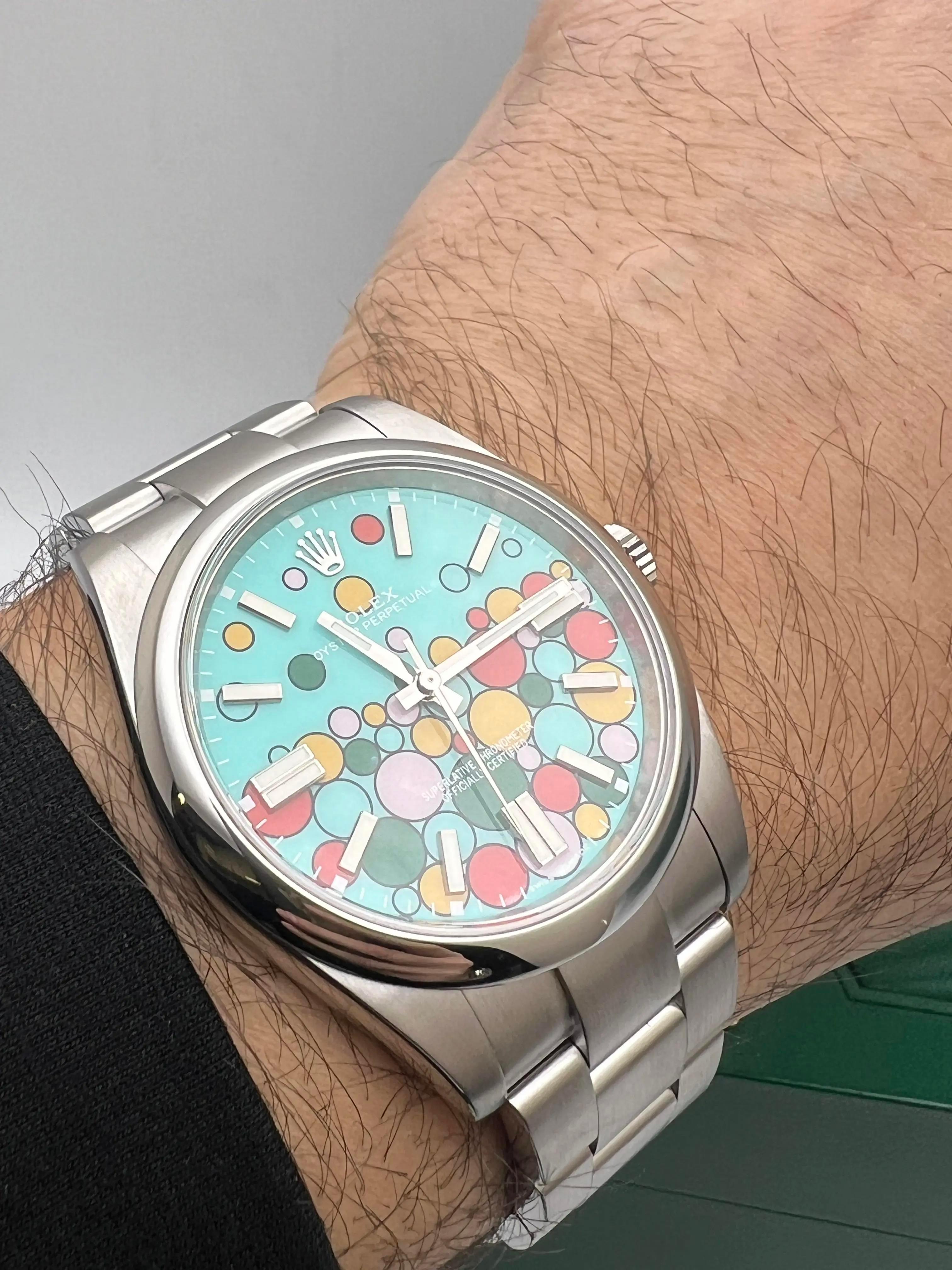 Rolex 124300 Oyster Perpetual 41mm Custom Celebration Balloon Dial Box Papers Unisexe en vente