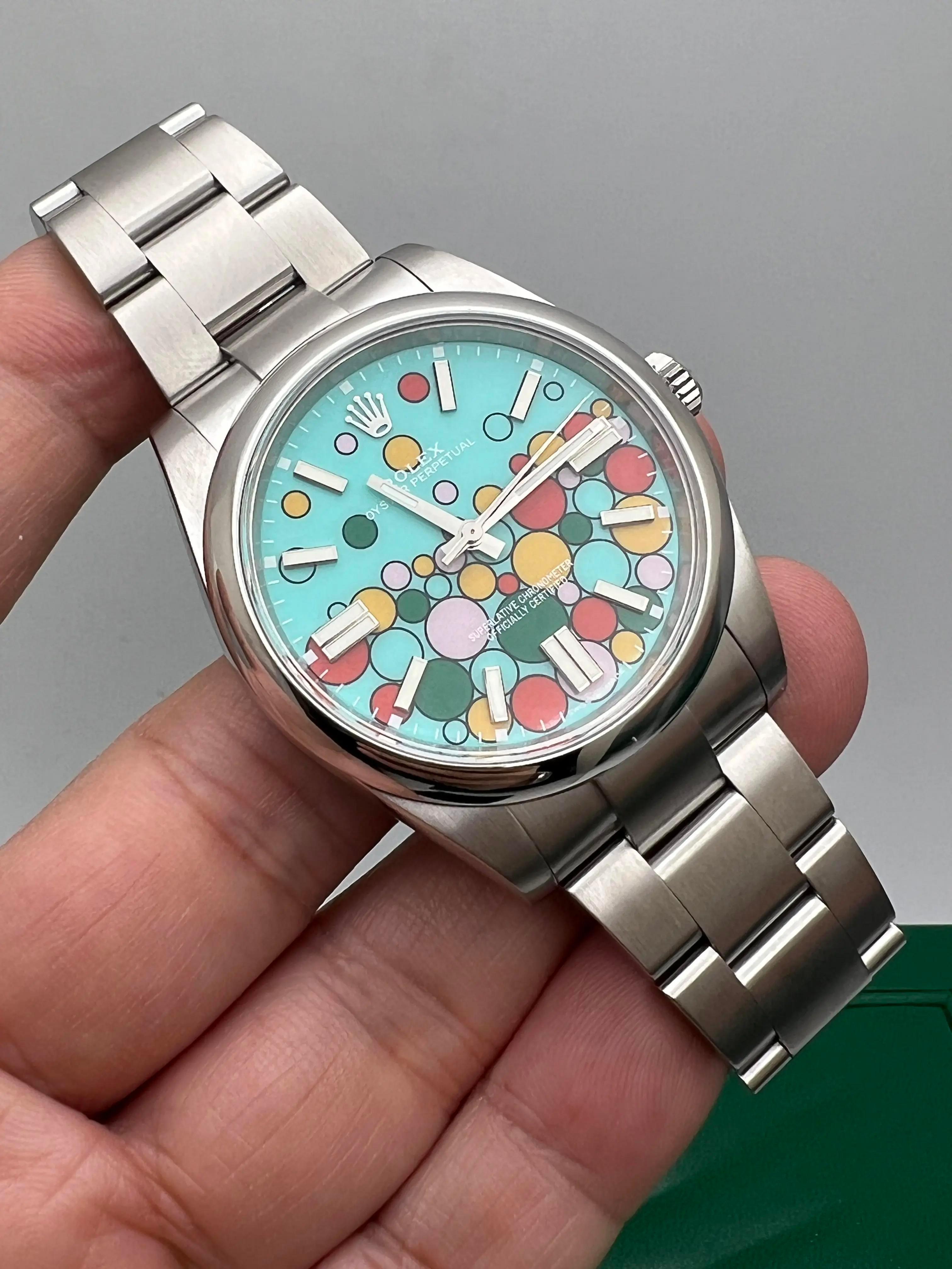 Rolex 124300 Oyster Perpetual 41mm Custom Celebration Balloon Dial Box Papers en vente 1