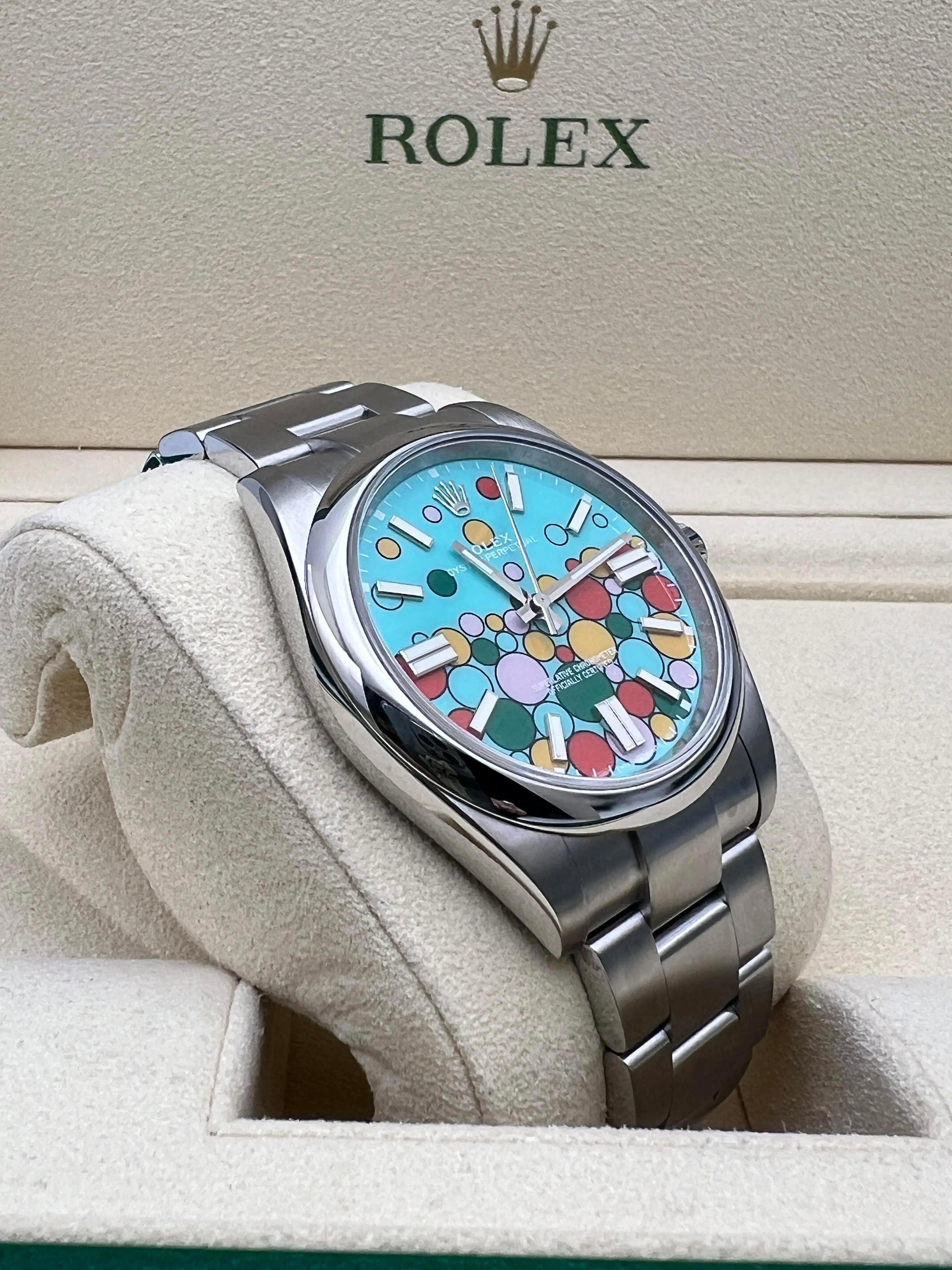 Rolex 124300 Oyster Perpetual 41mm Custom Celebration Balloon Dial Box Papers en vente 2